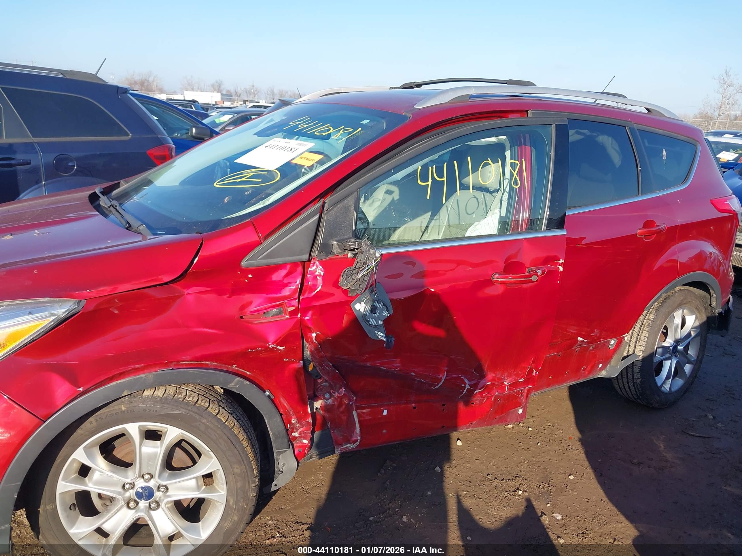FORD ESCAPE image 6