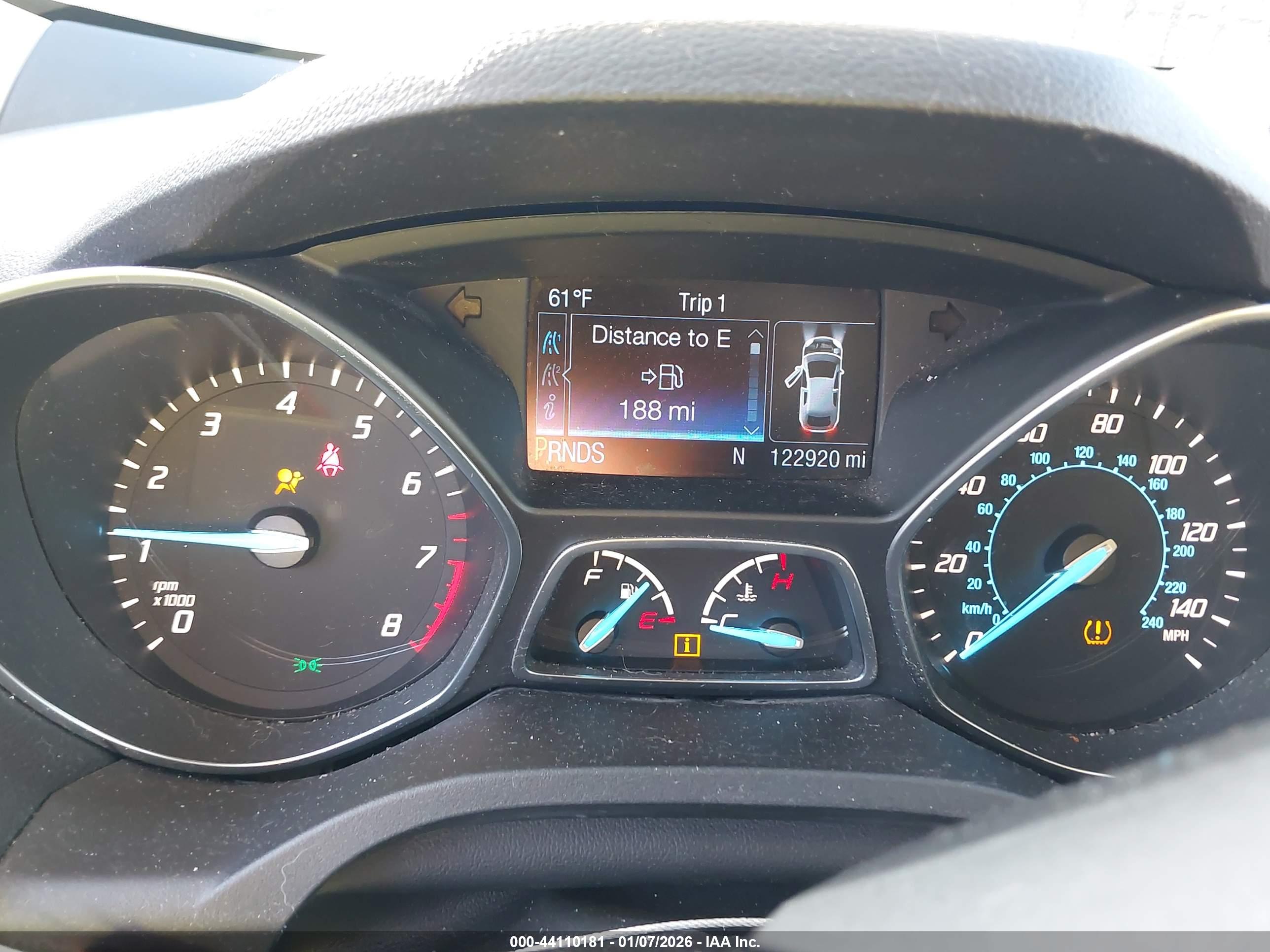 FORD ESCAPE image 7