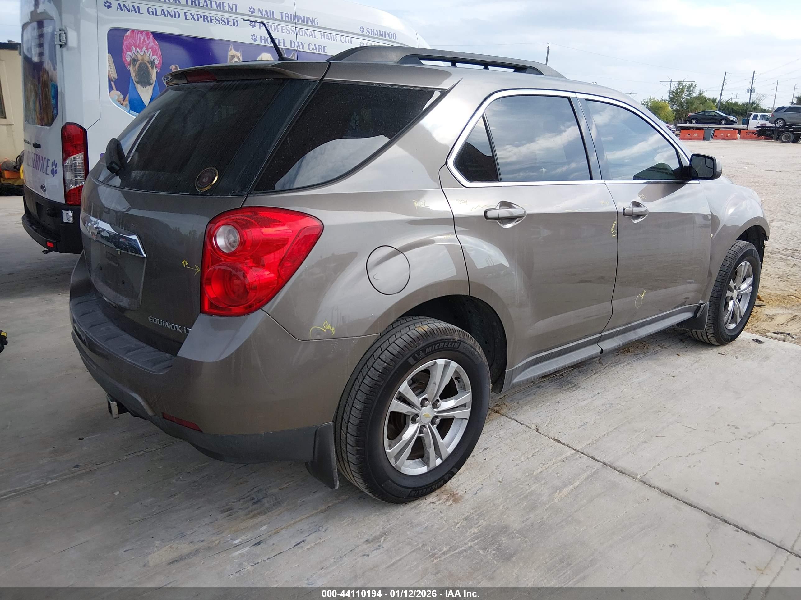 CHEVROLET EQUINOX image 4