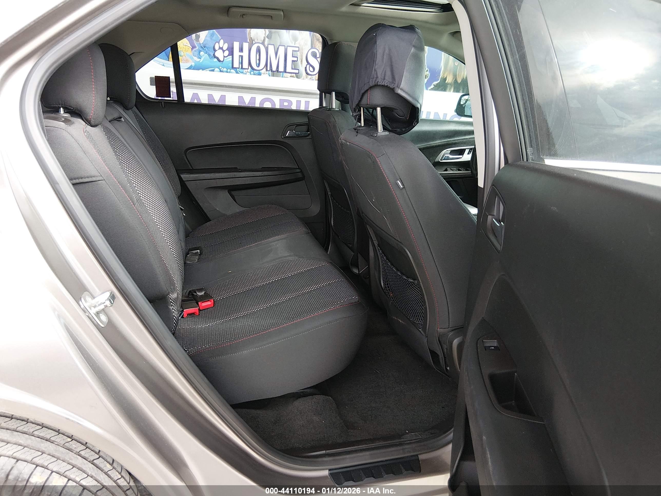 CHEVROLET EQUINOX image 8