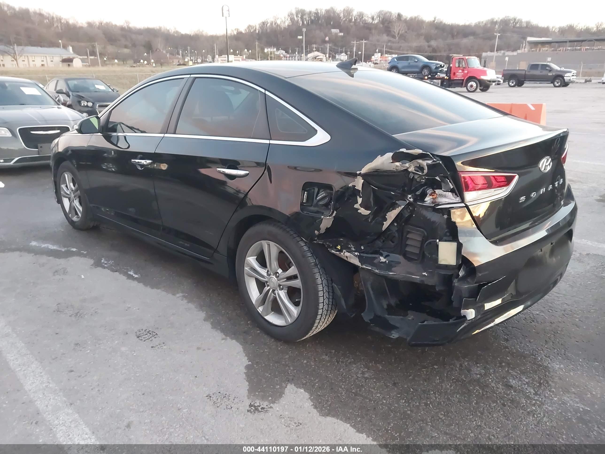 HYUNDAI SONATA image 3