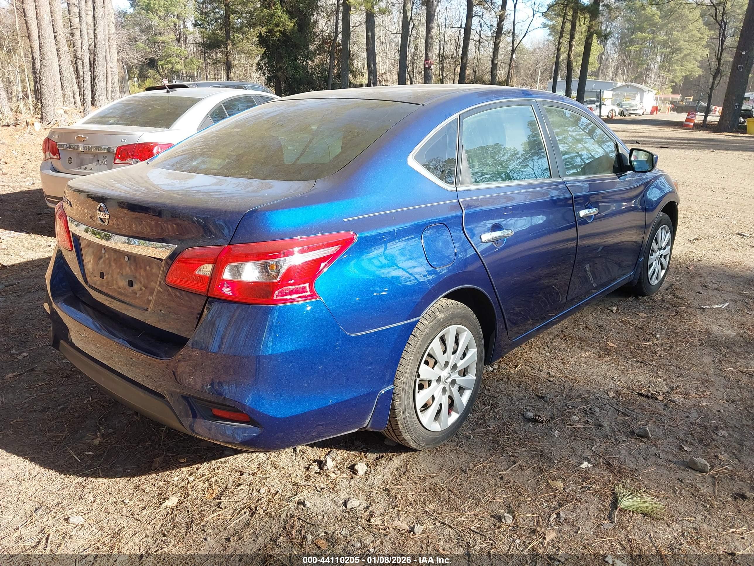 NISSAN SENTRA image 4