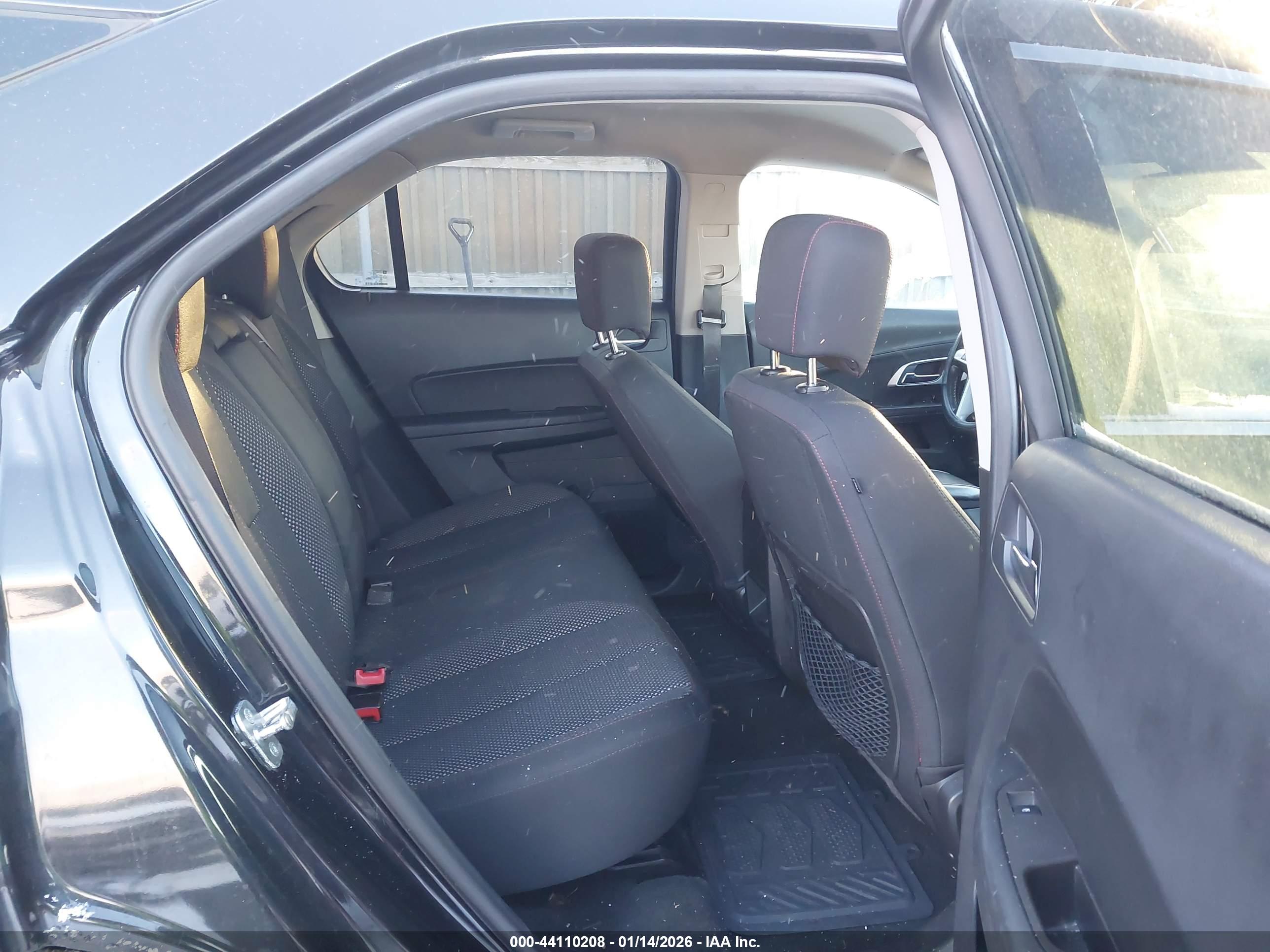 CHEVROLET EQUINOX image 8