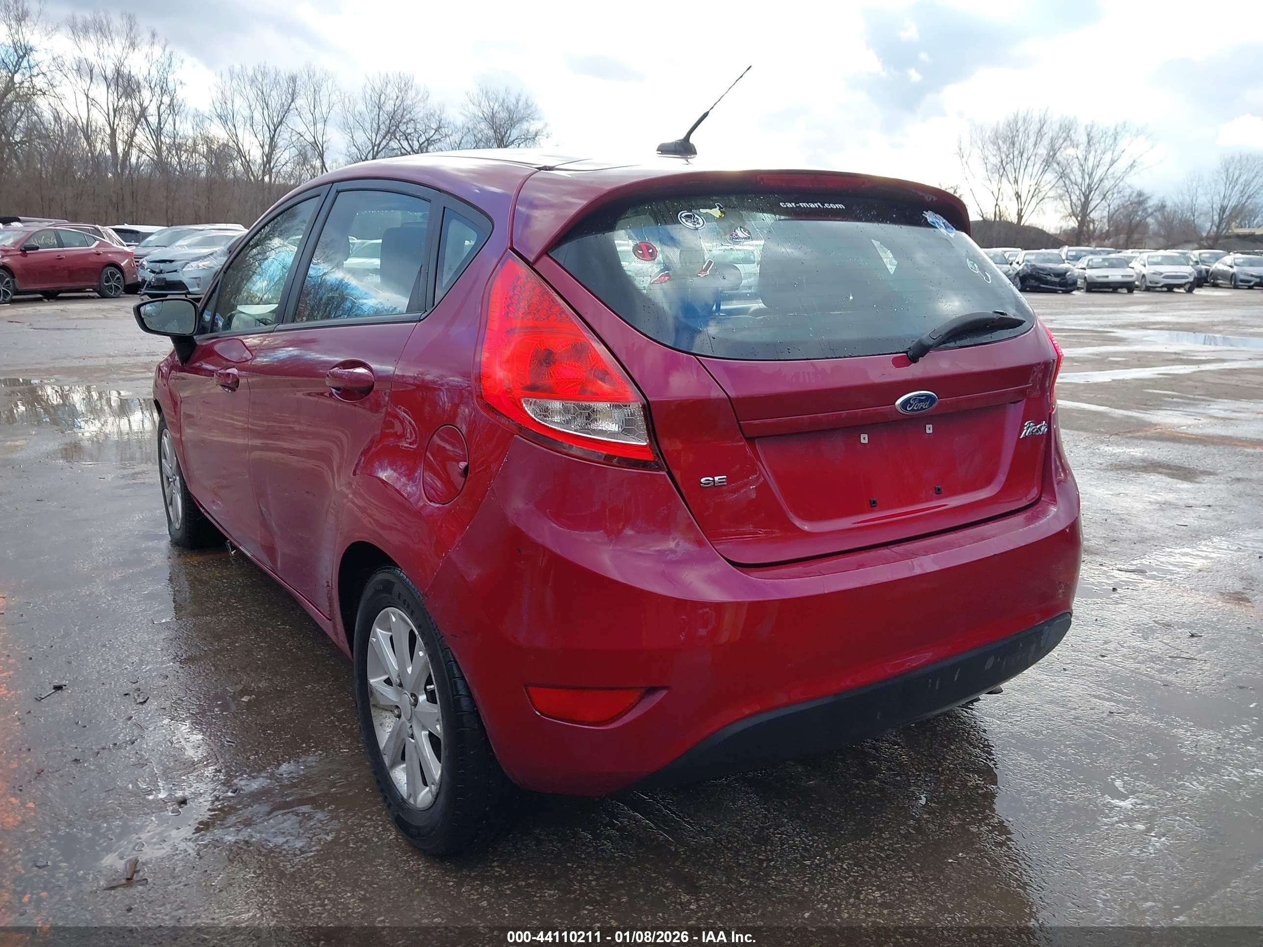 FORD FIESTA image 3
