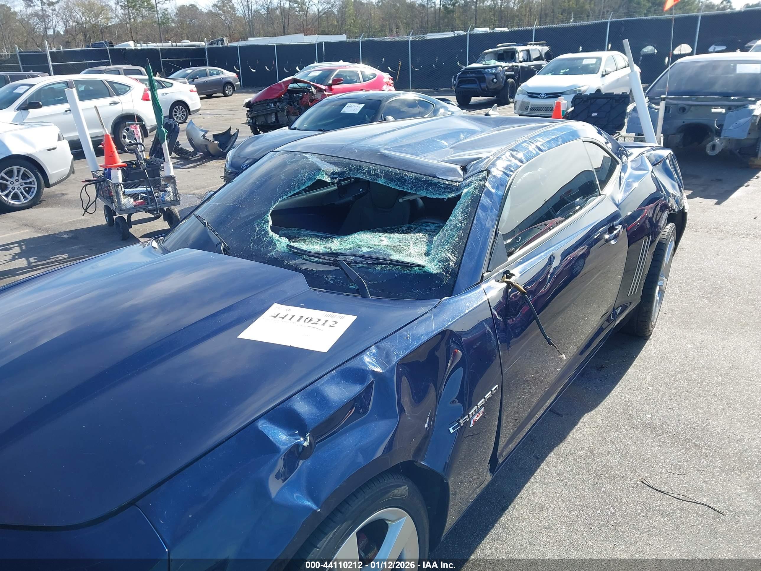 CHEVROLET CAMARO image 6
