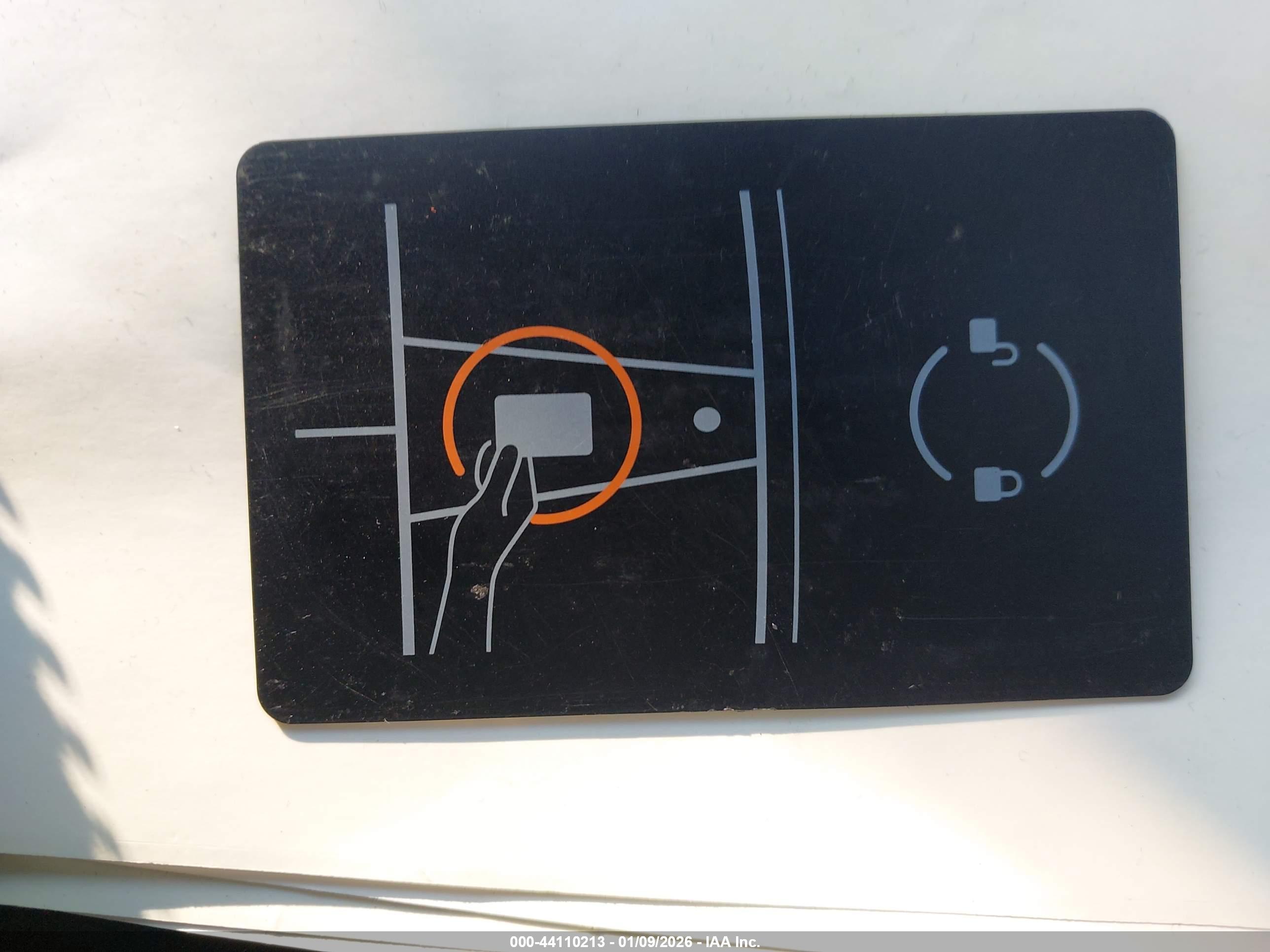TESLA MODEL image 11