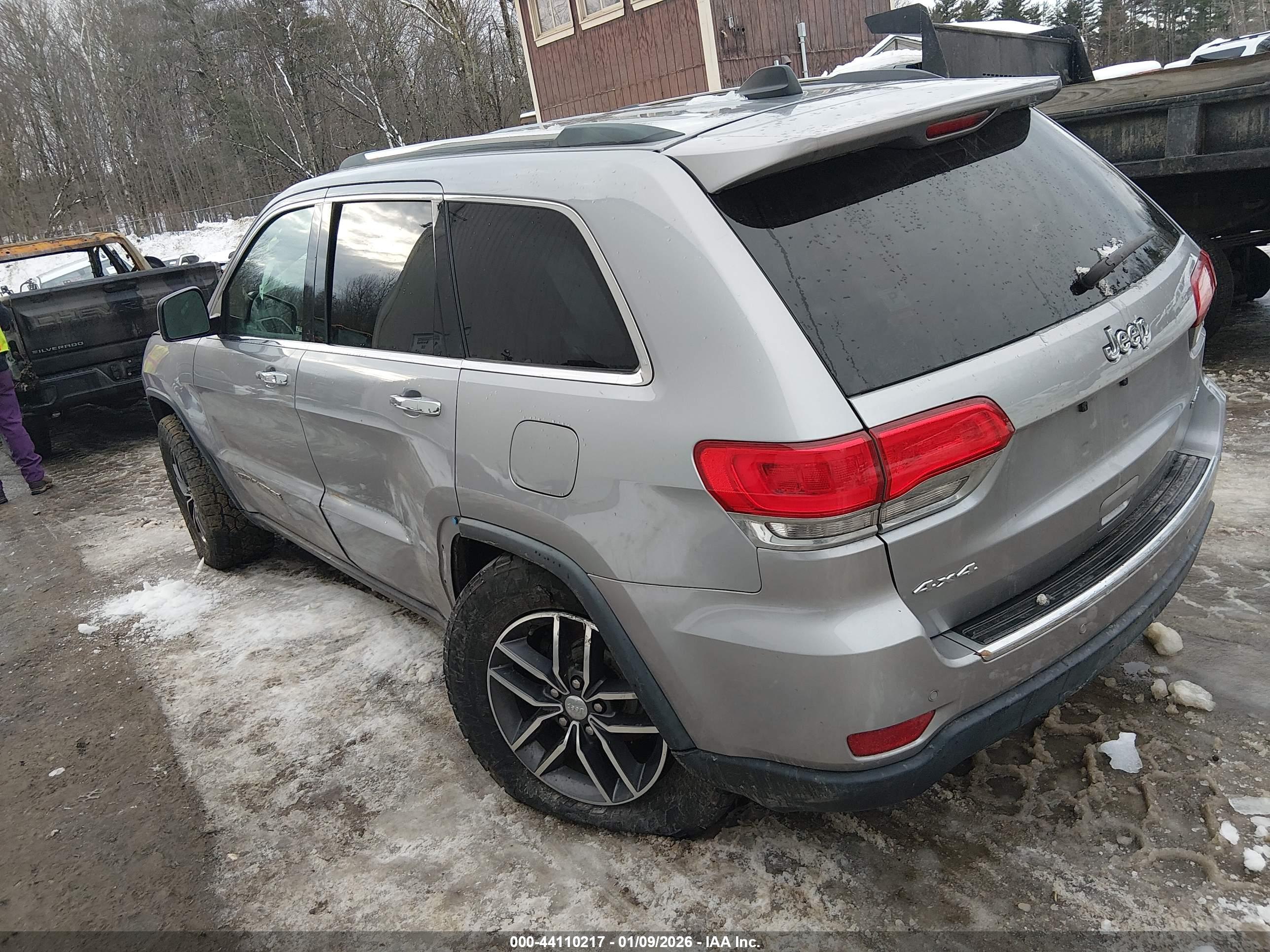 JEEP GRAND image 3
