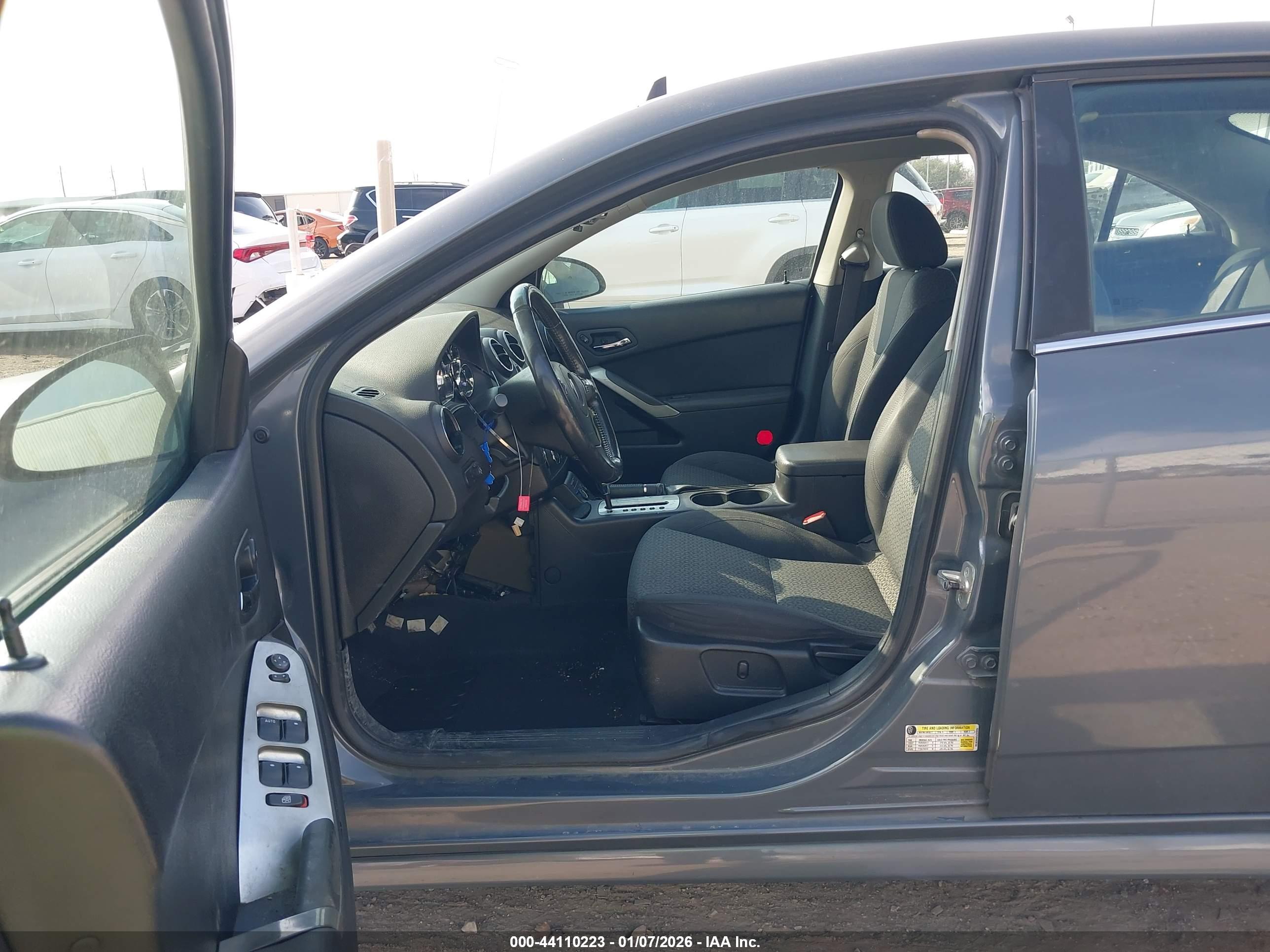 PONTIAC G6 image 5