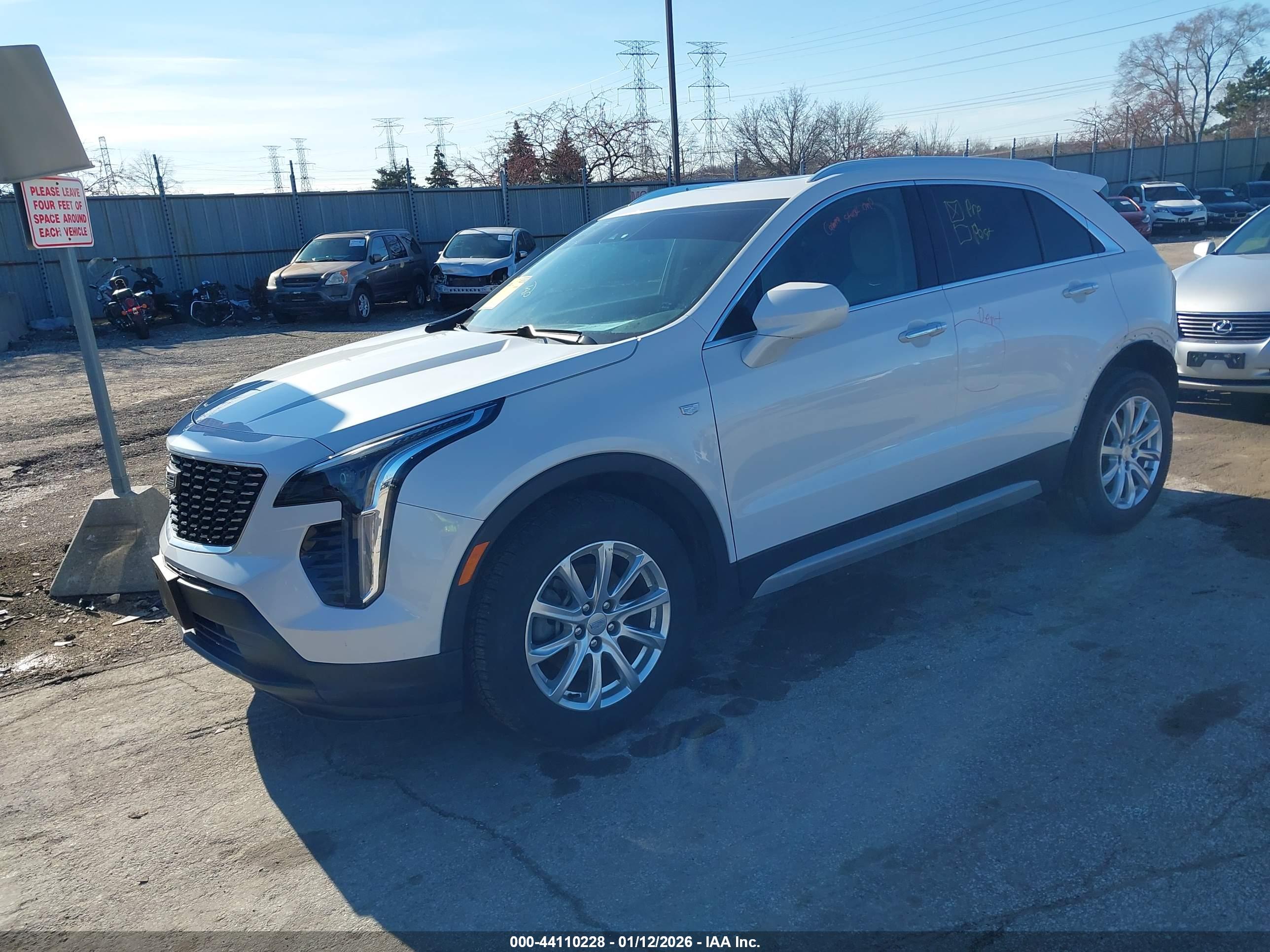 CADILLAC XT4 image 2