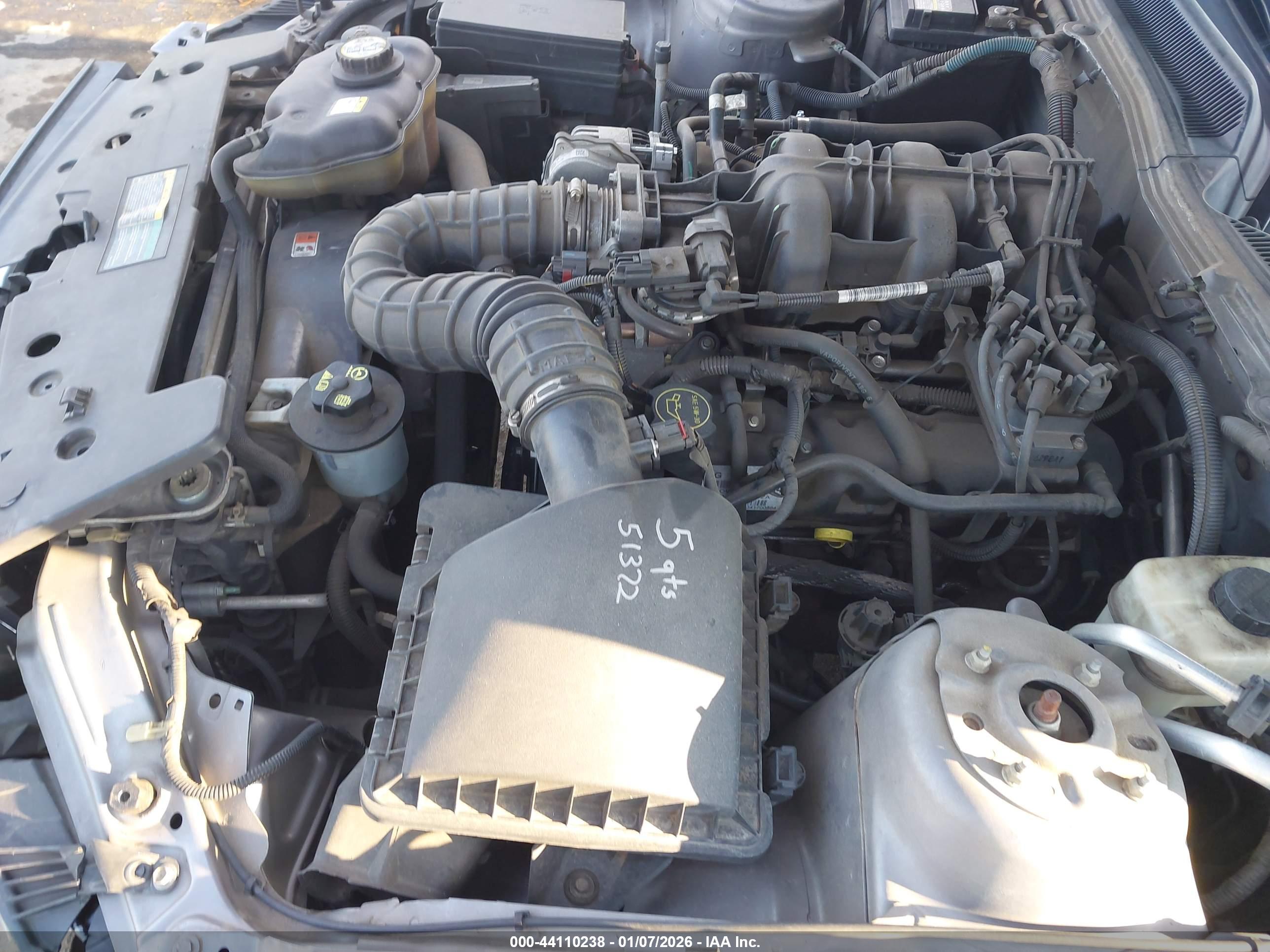 FORD MUSTANG image 10