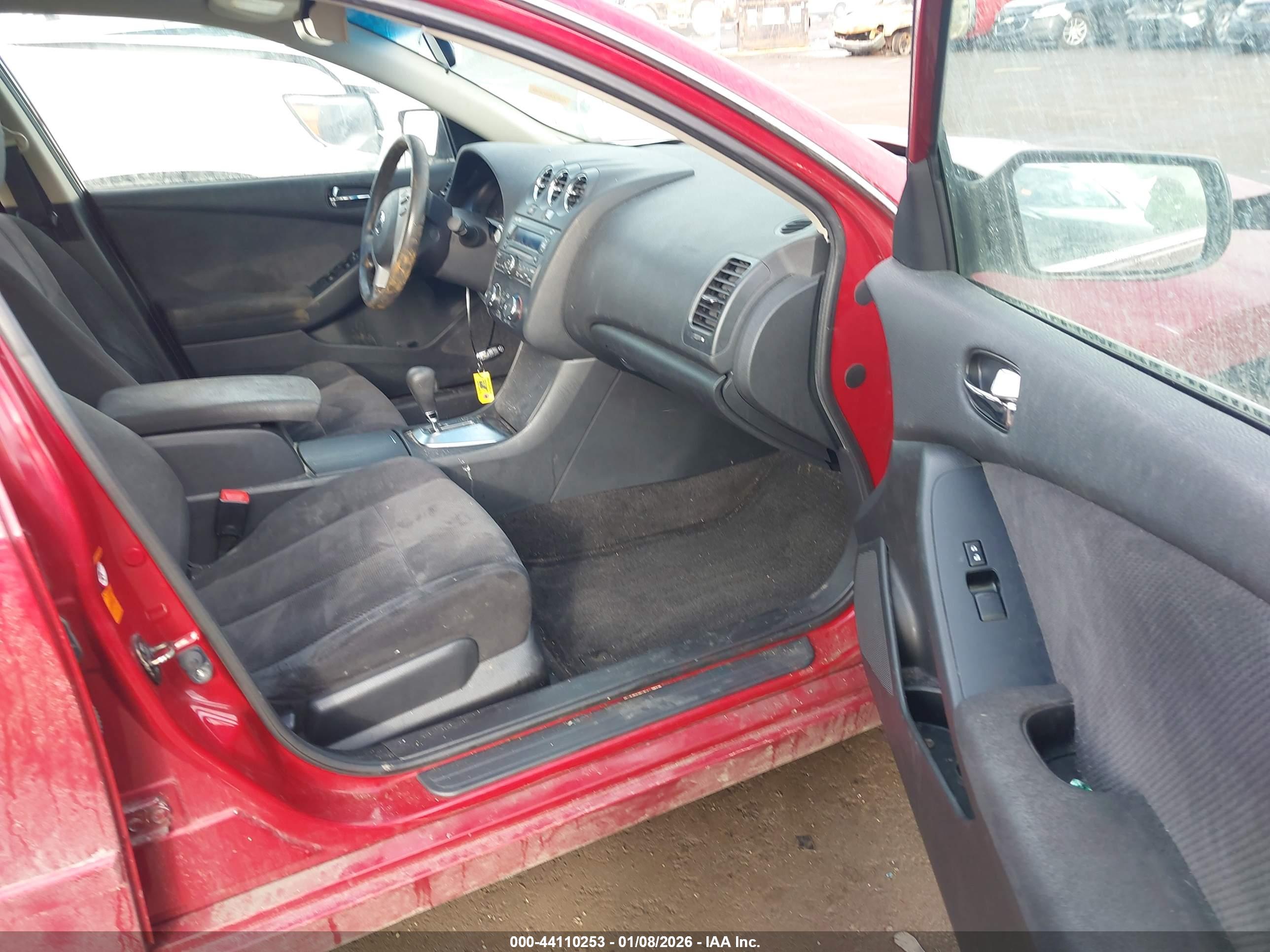 NISSAN ALTIMA image 5