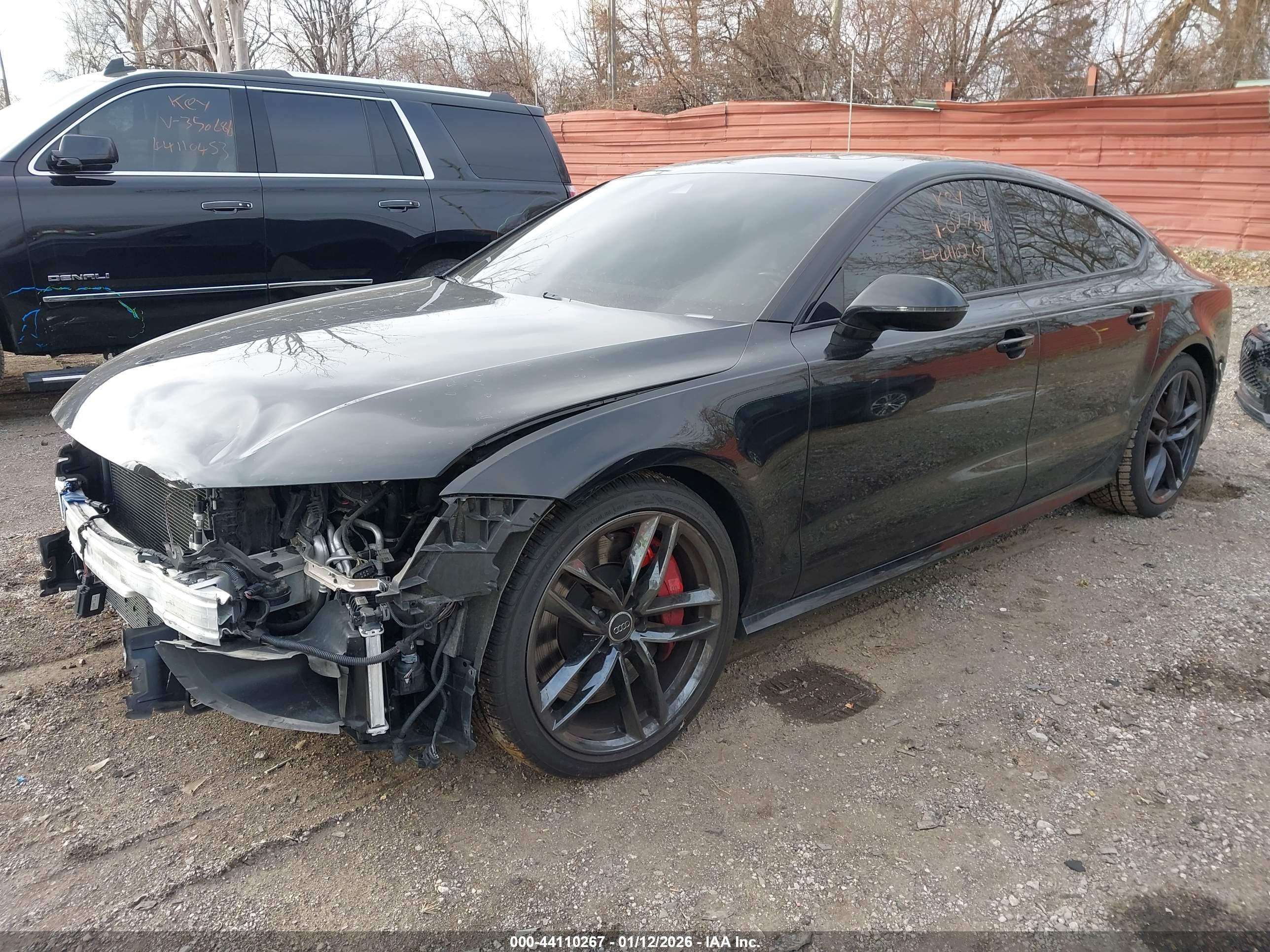 AUDI S7 image 2