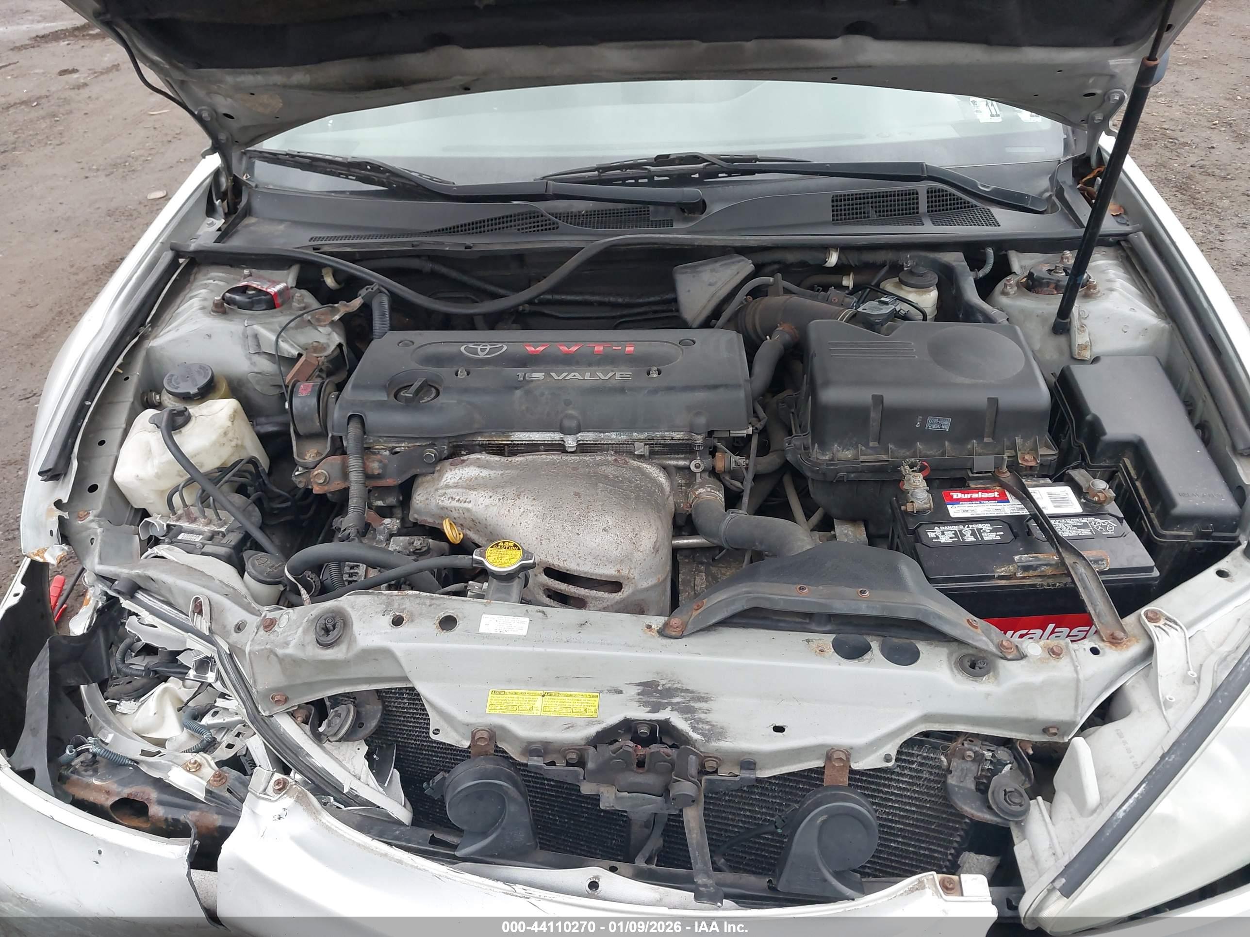 TOYOTA CAMRY image 10