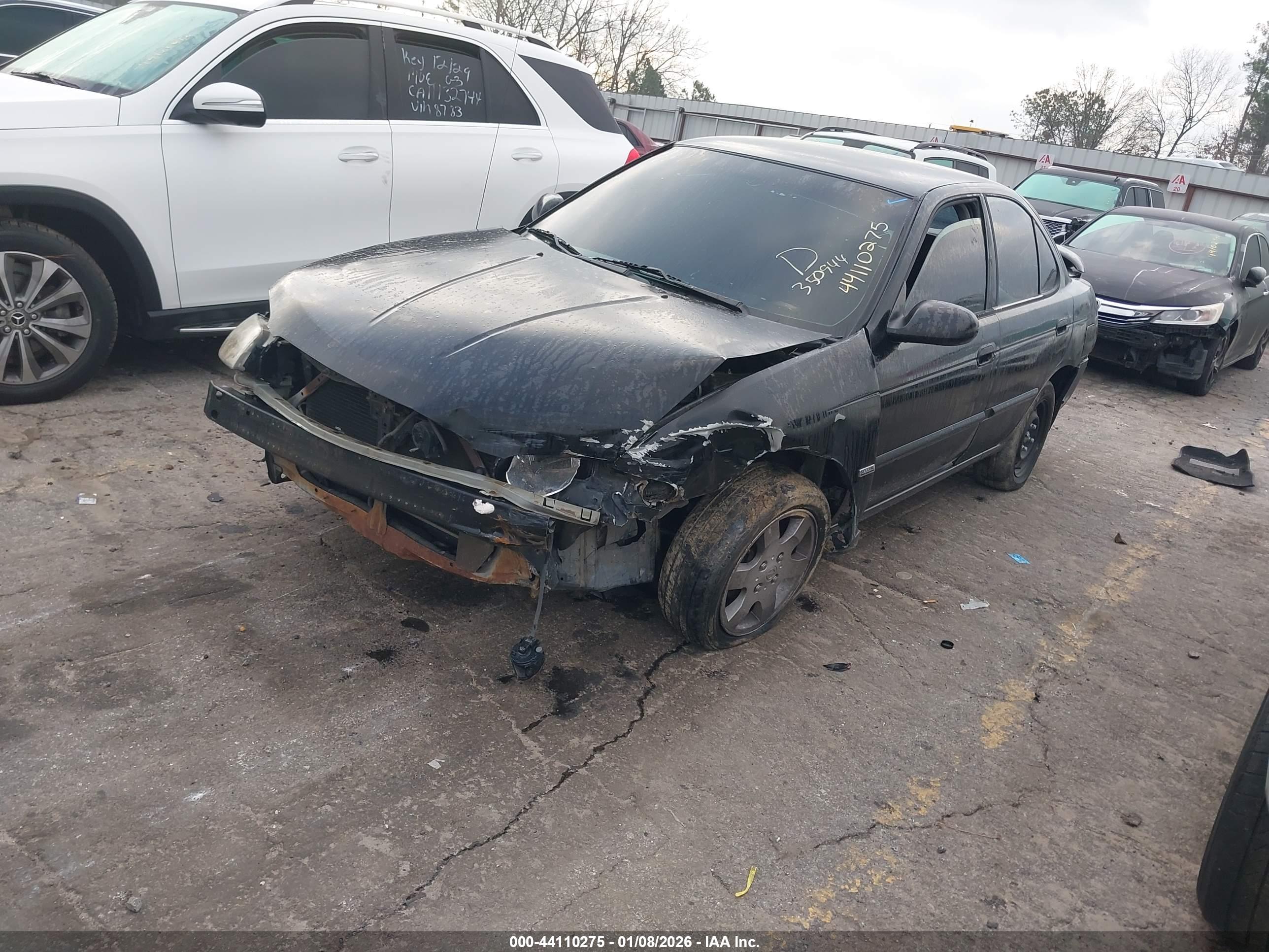 NISSAN SENTRA image 2