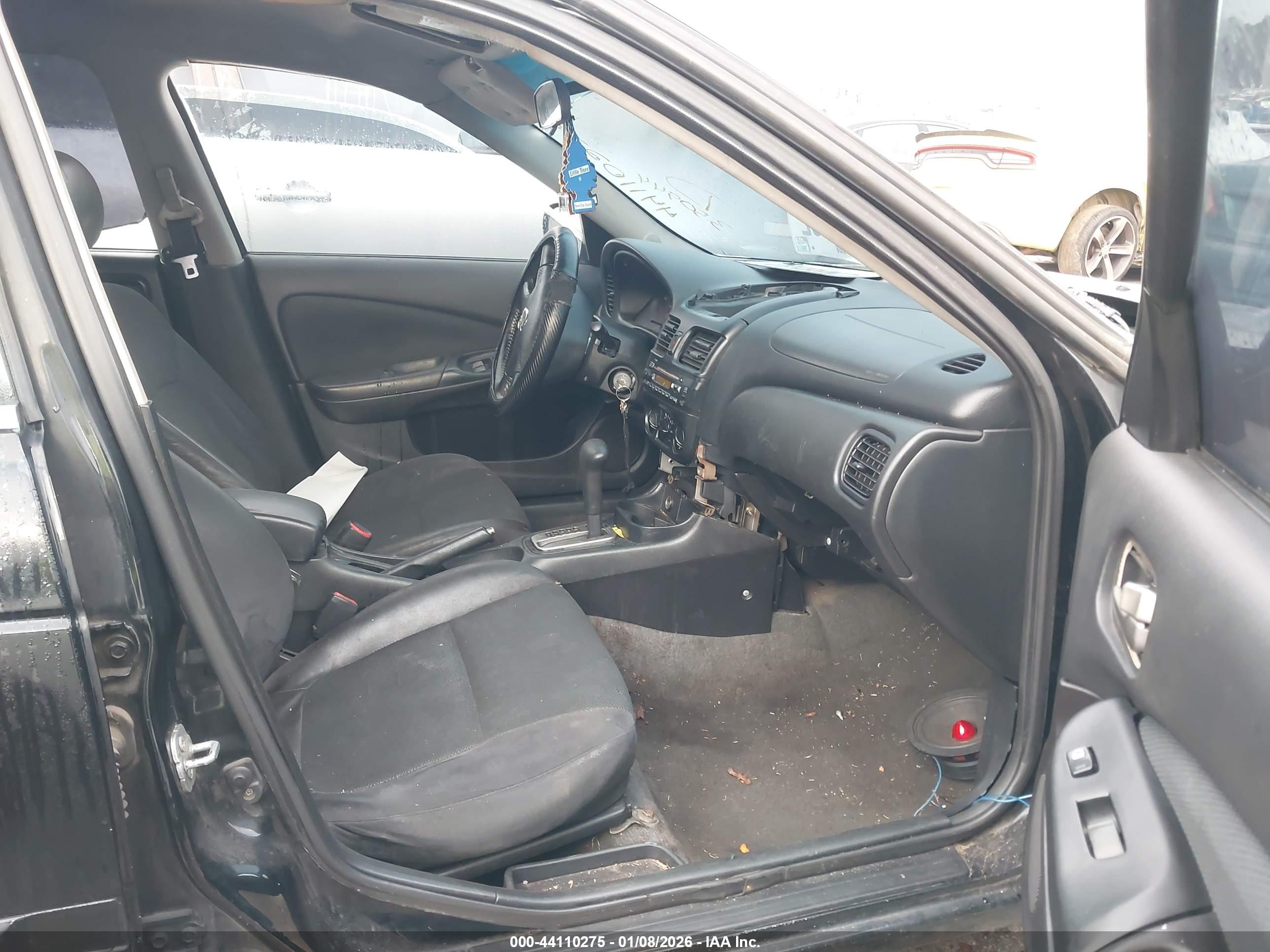 NISSAN SENTRA image 5