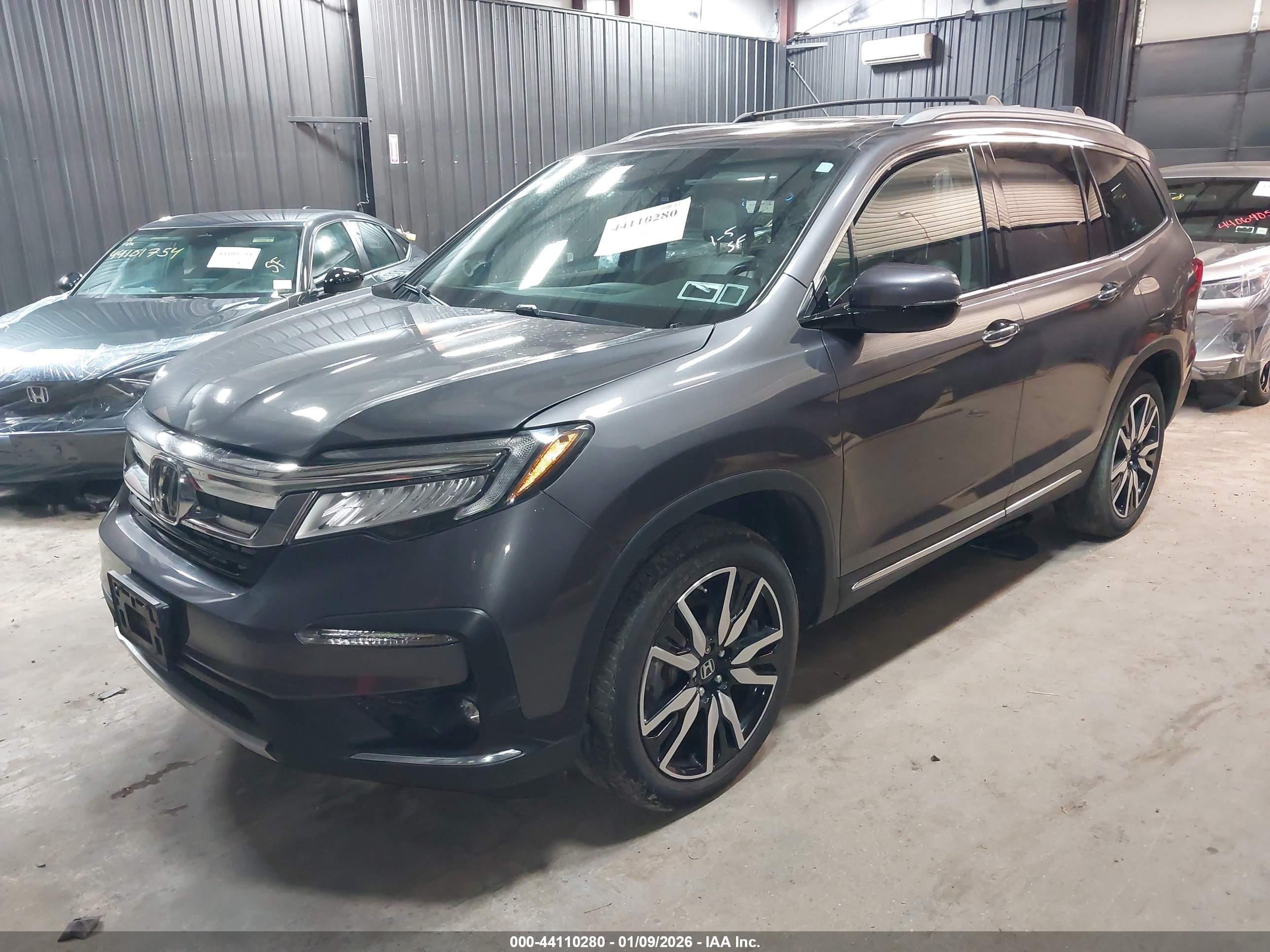 HONDA PILOT image 2