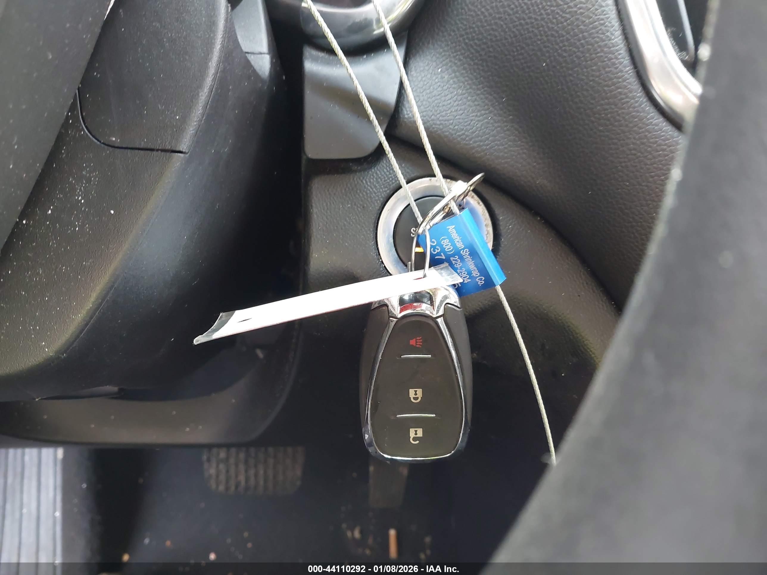 CHEVROLET EQUINOX image 11