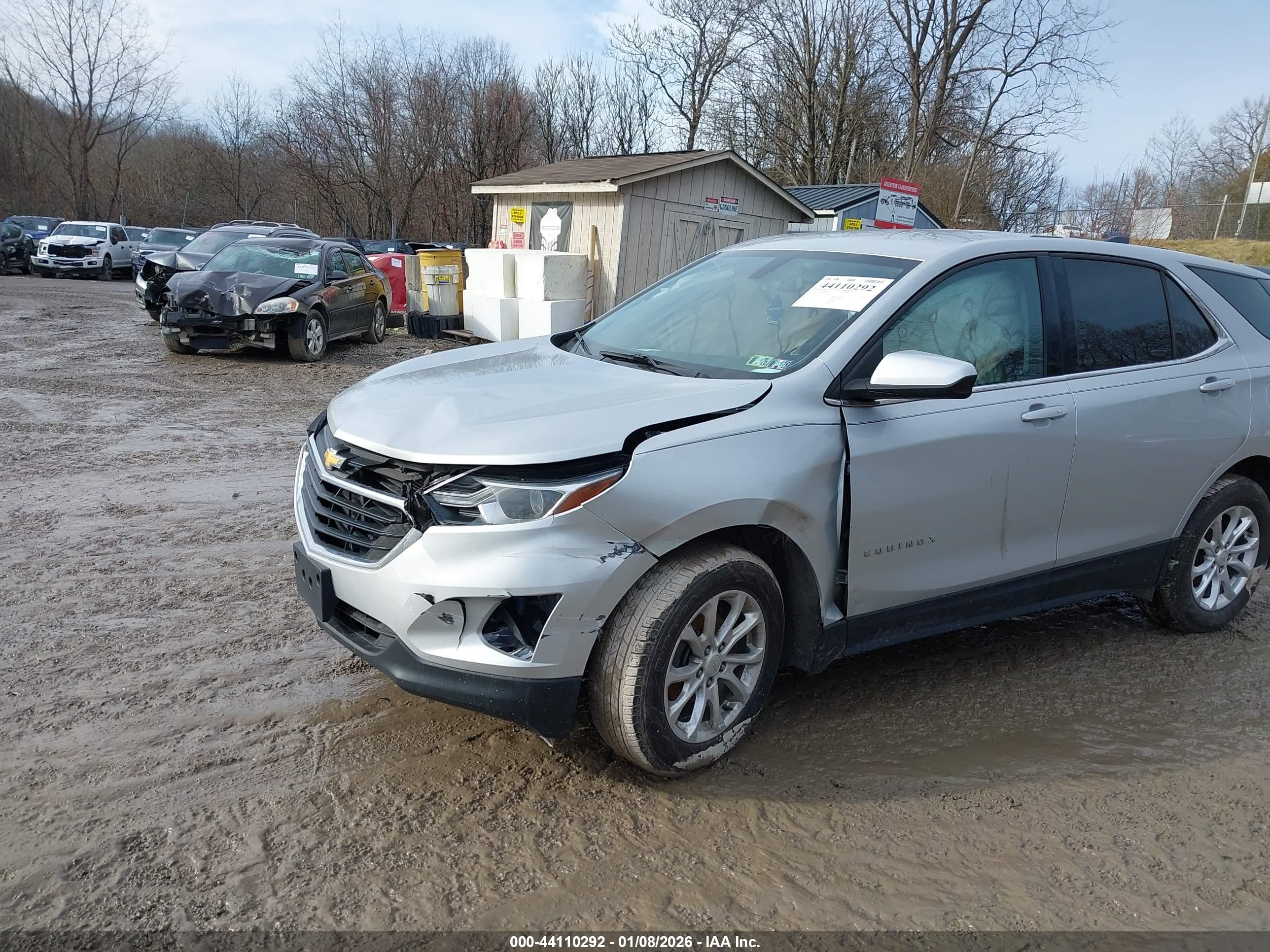 CHEVROLET EQUINOX image 6