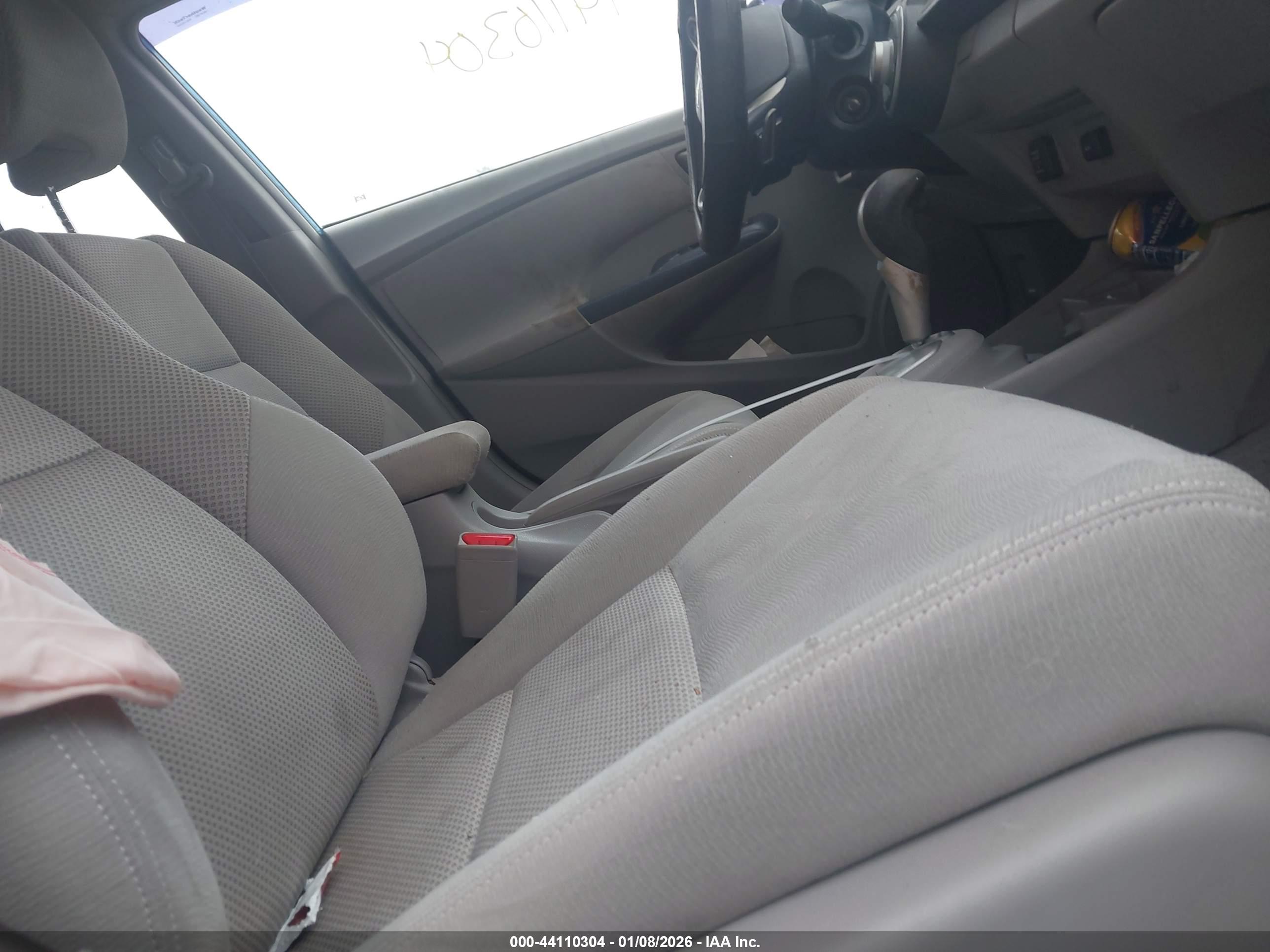 HONDA INSIGHT image 5