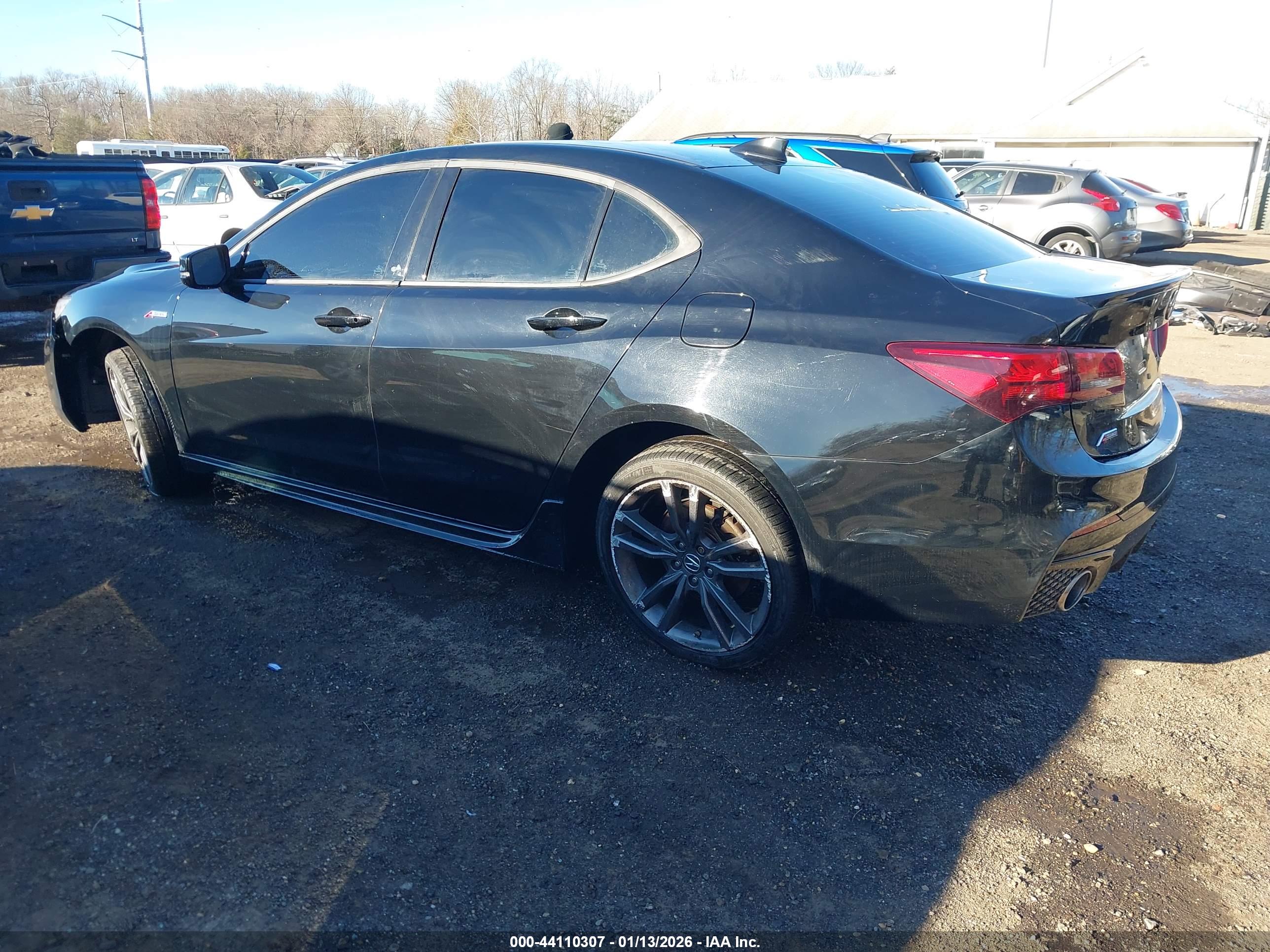 ACURA TLX image 3