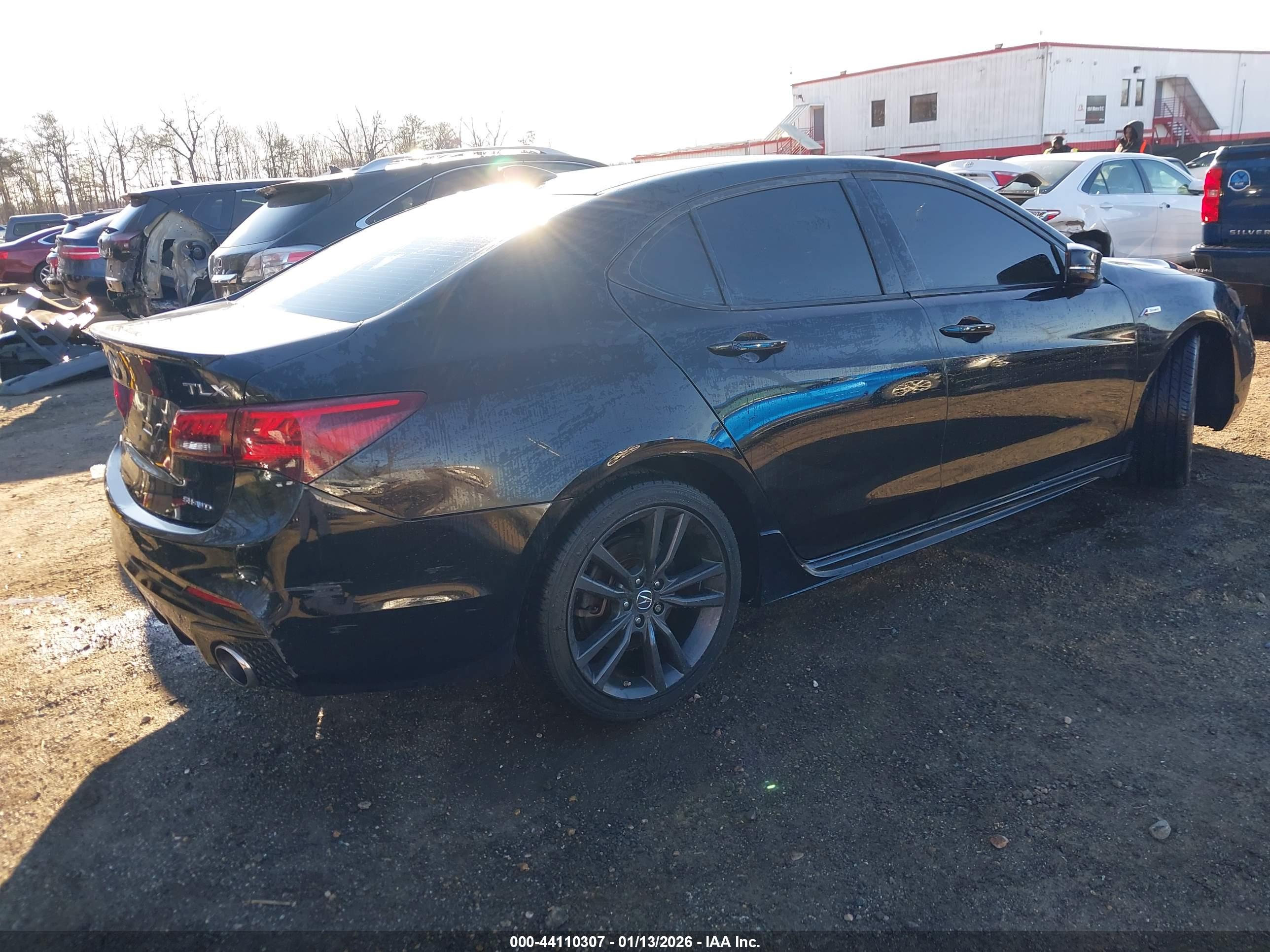 ACURA TLX image 4