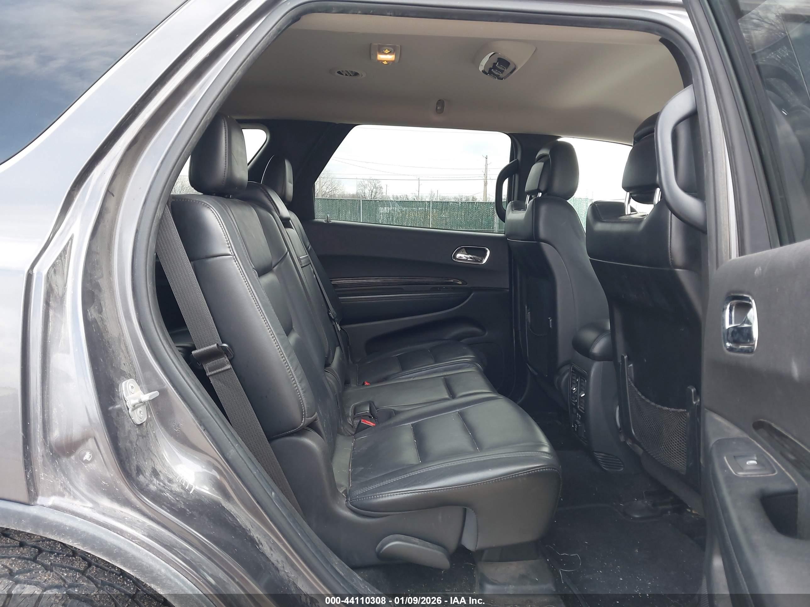 DODGE DURANGO image 8