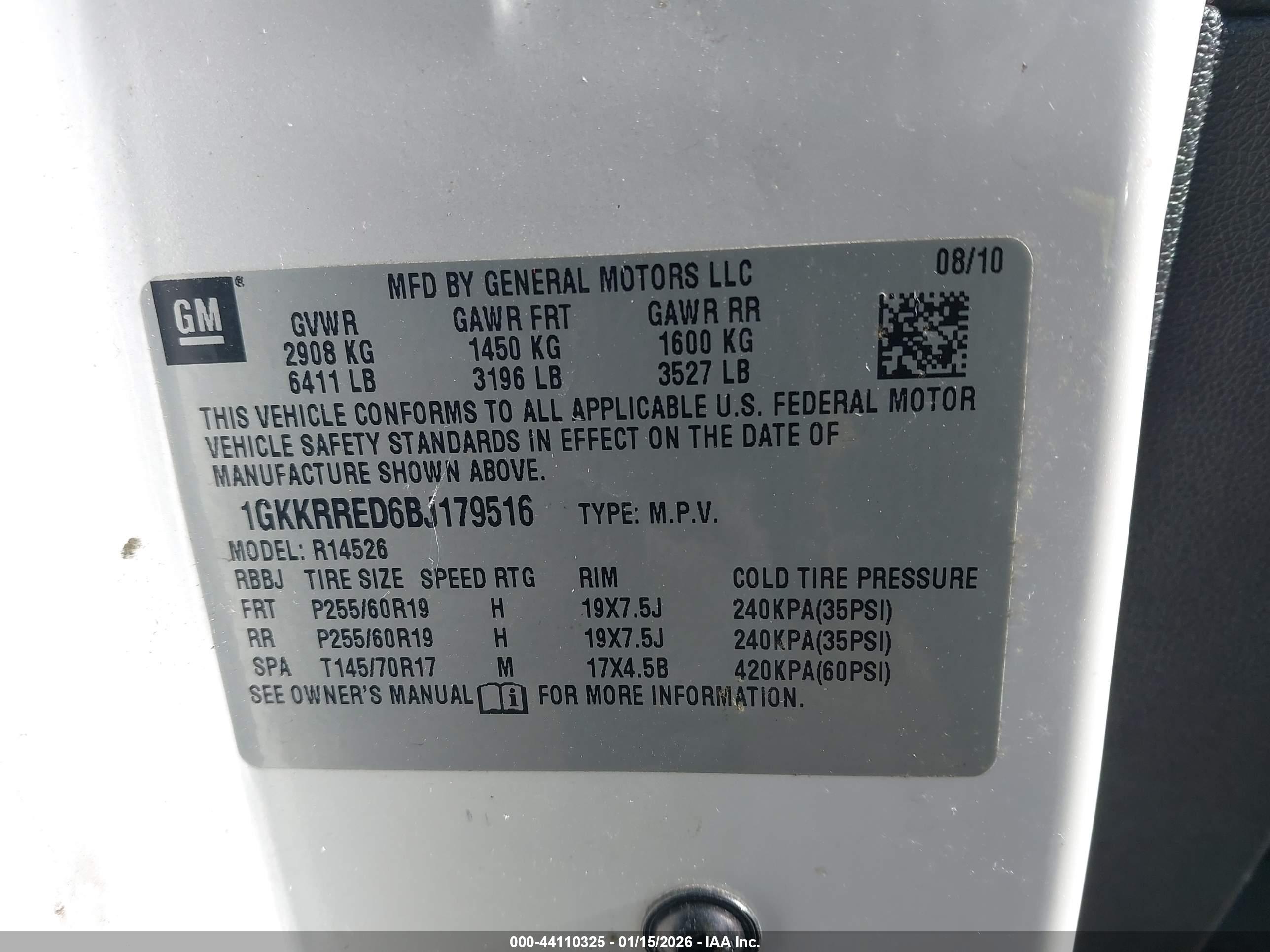 GMC ACADIA image 9