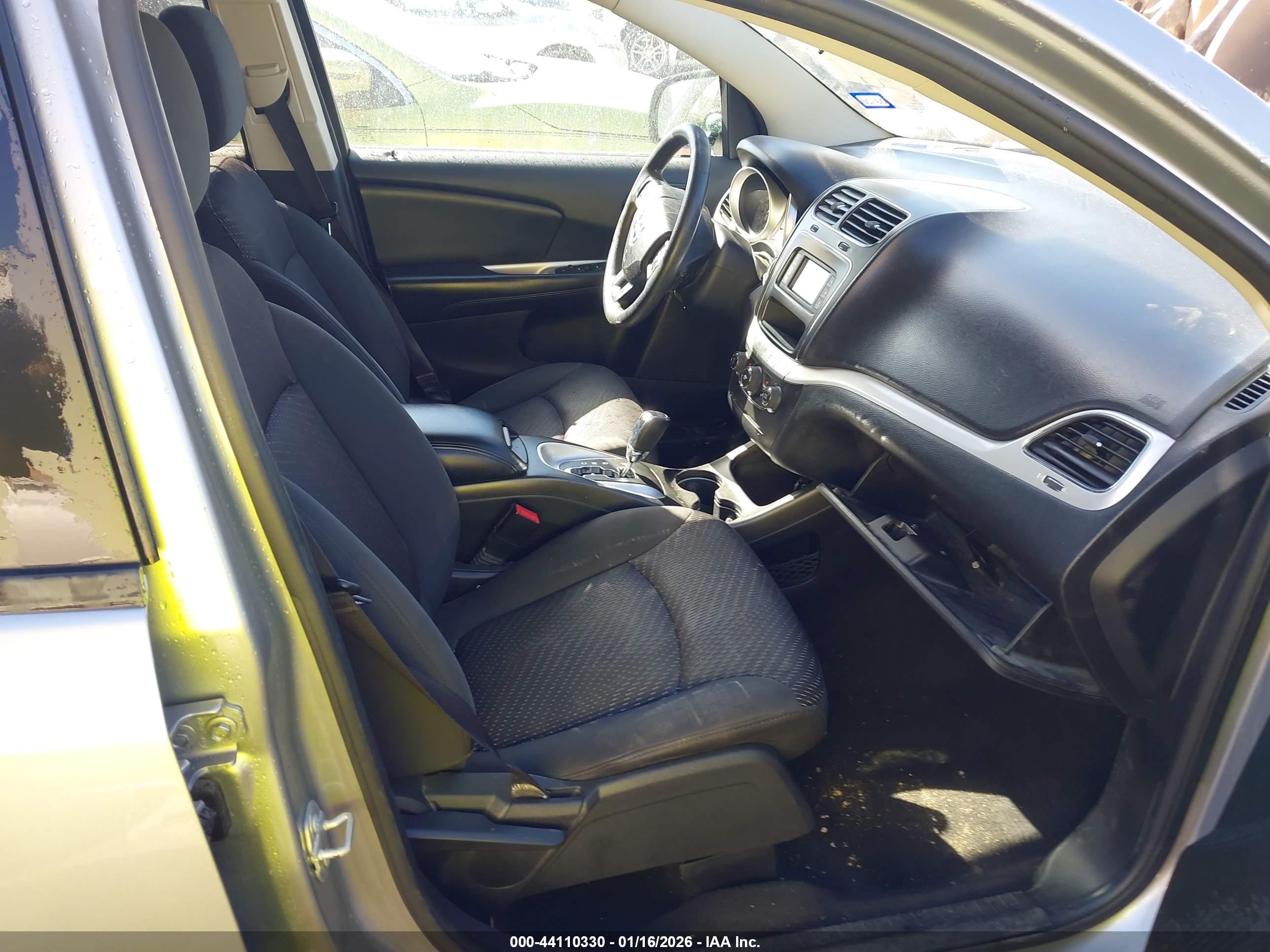DODGE JOURNEY image 5
