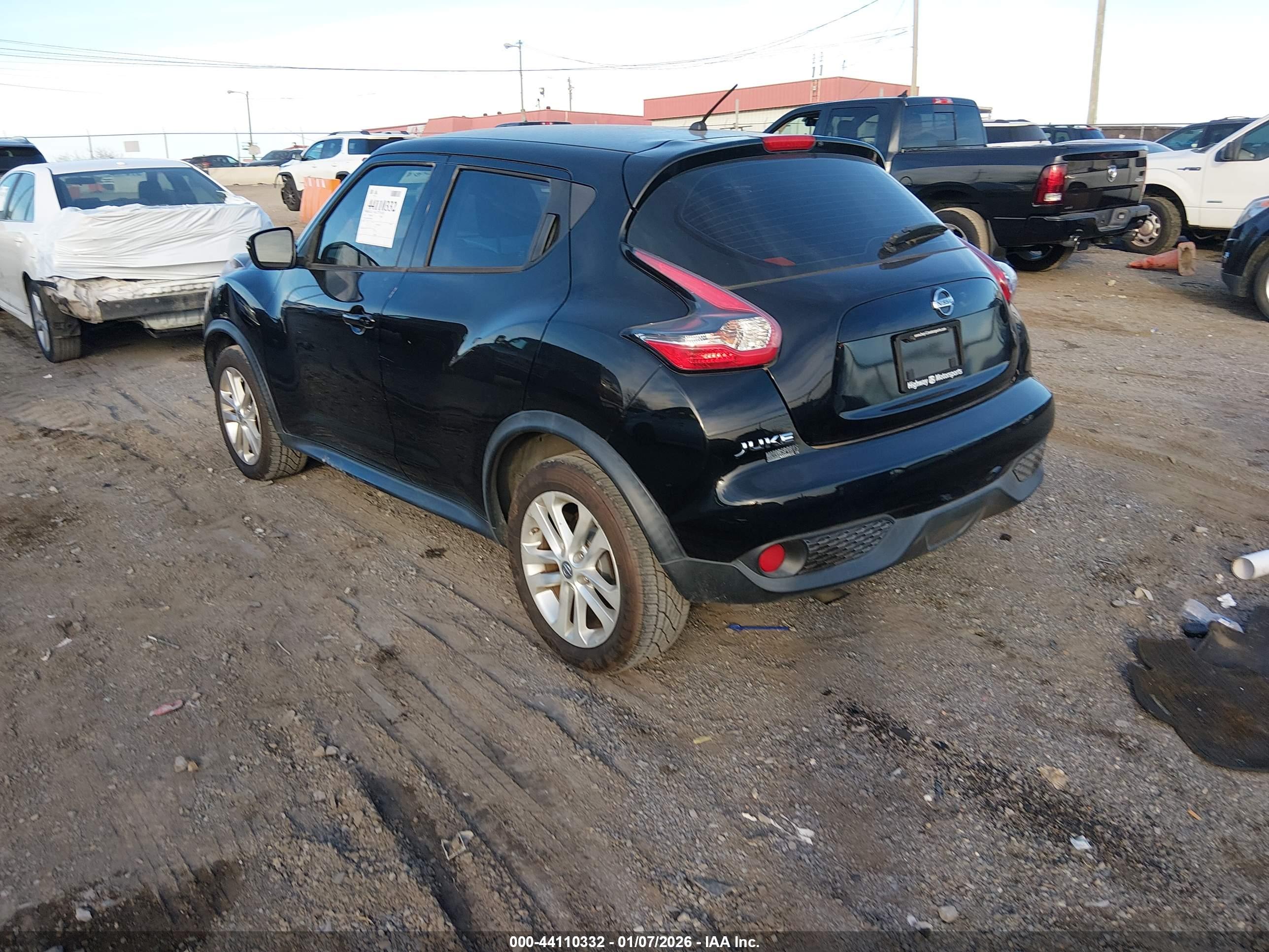 NISSAN JUKE image 3