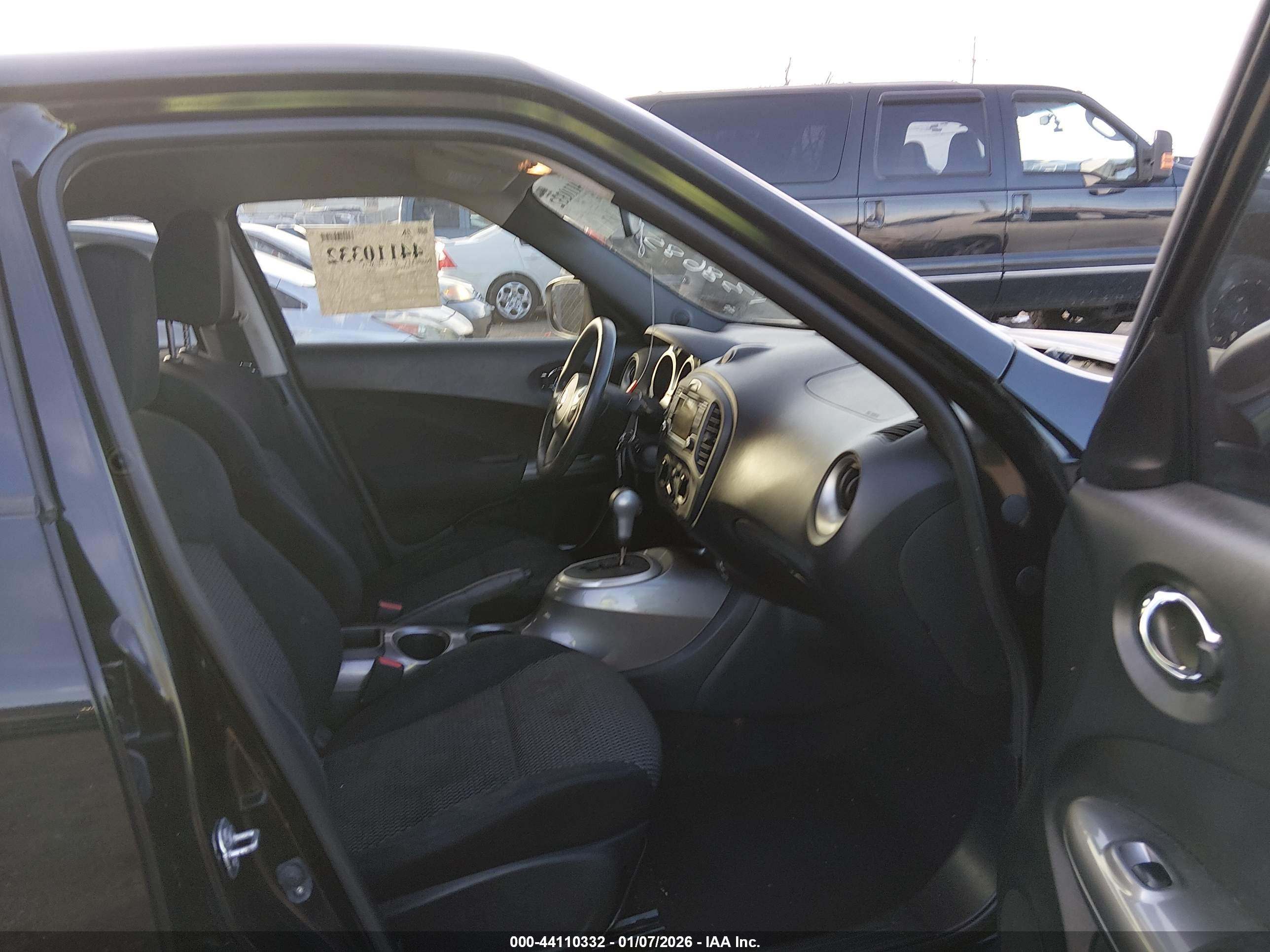 NISSAN JUKE image 5