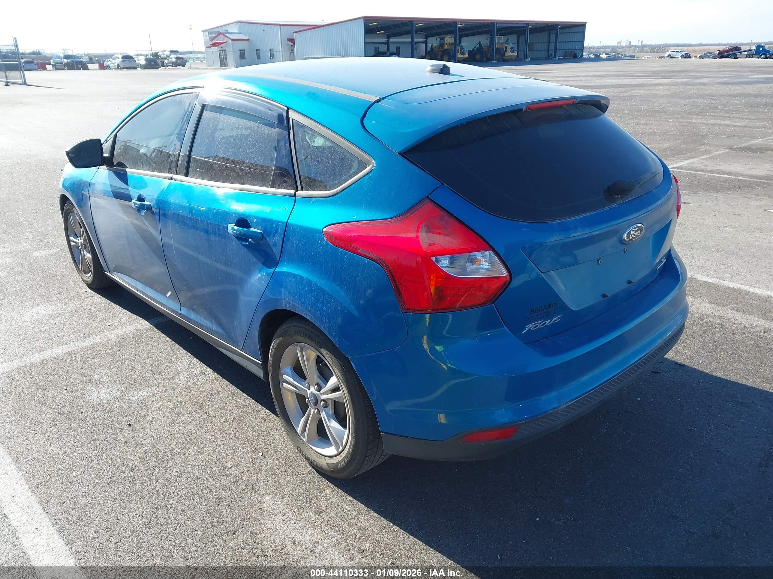 FORD FOCUS image 3
