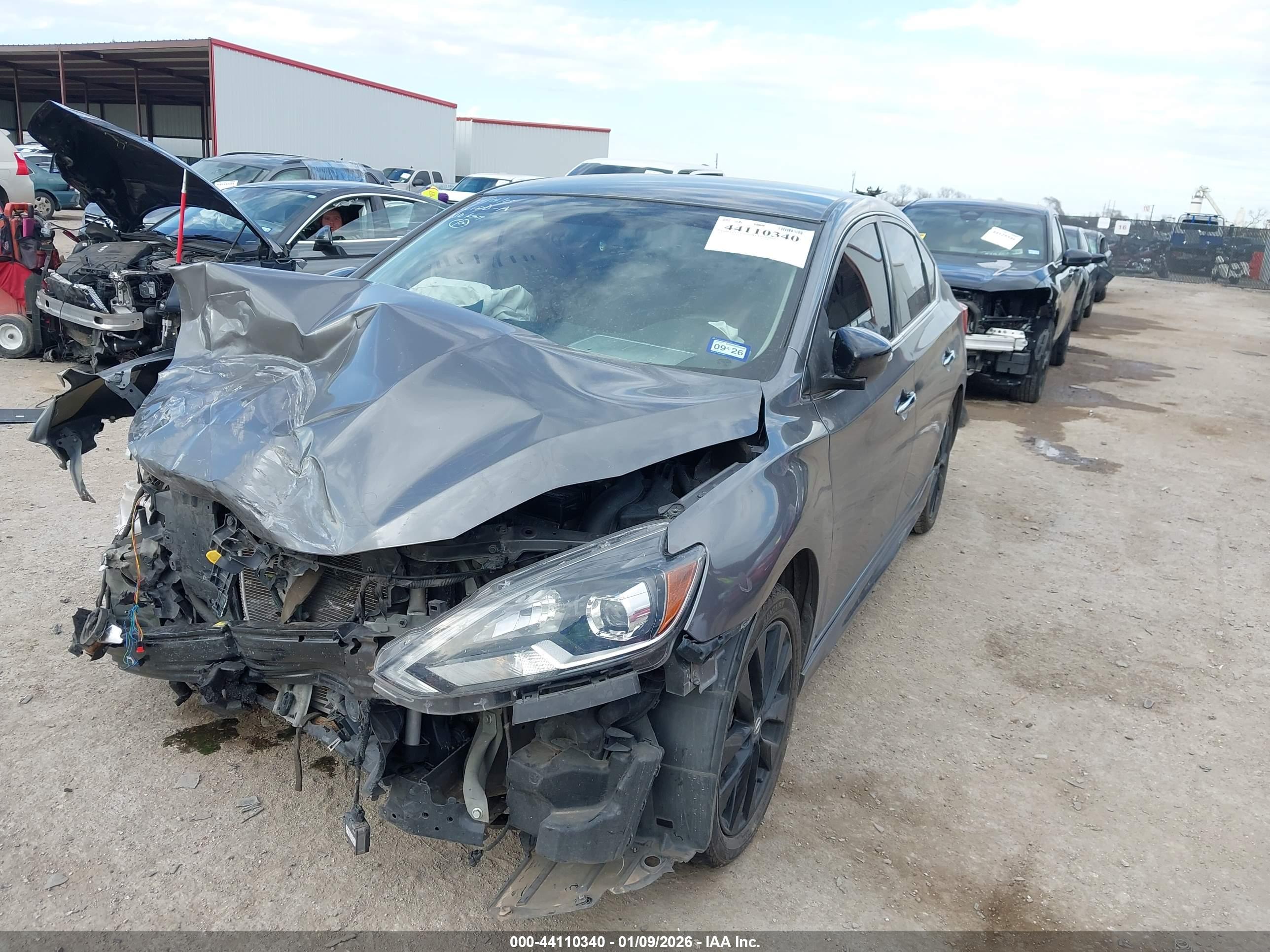 NISSAN SENTRA image 2