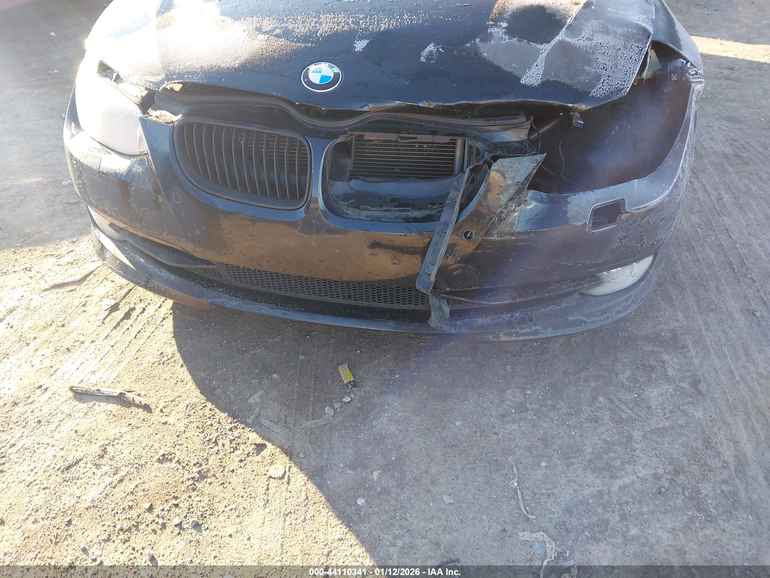 BMW 335I image 6