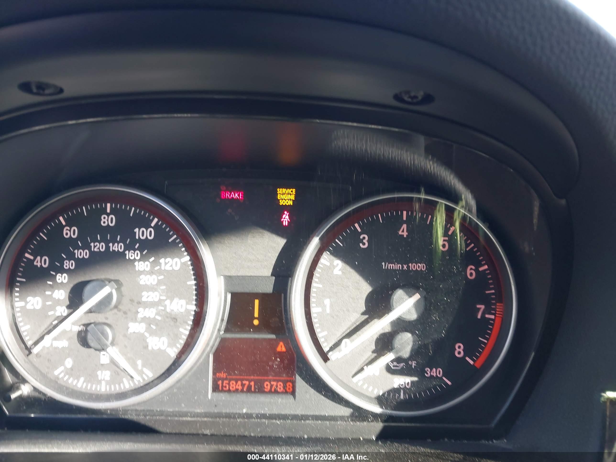 BMW 335I image 7
