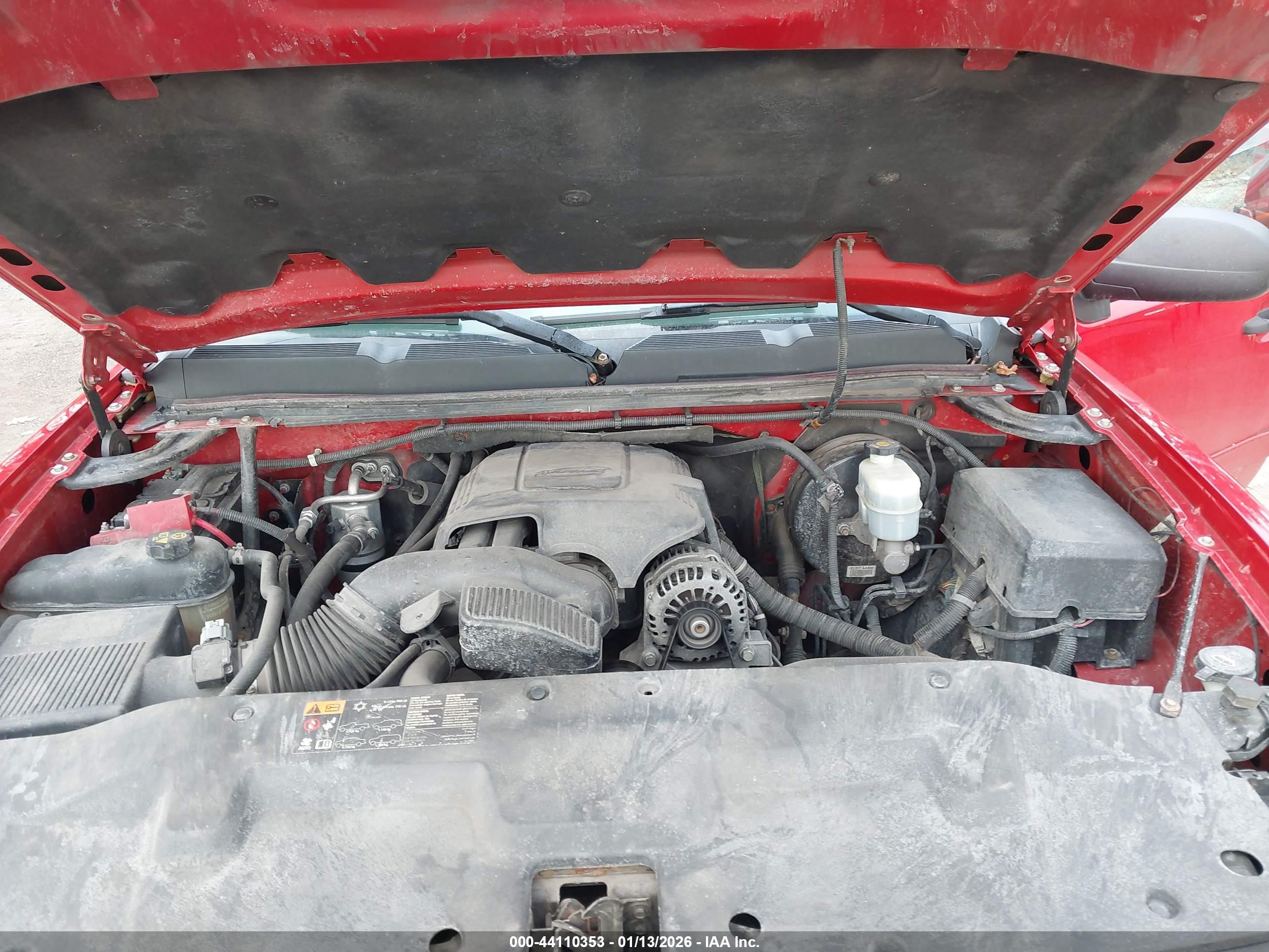 CHEVROLET SILVERADO image 10