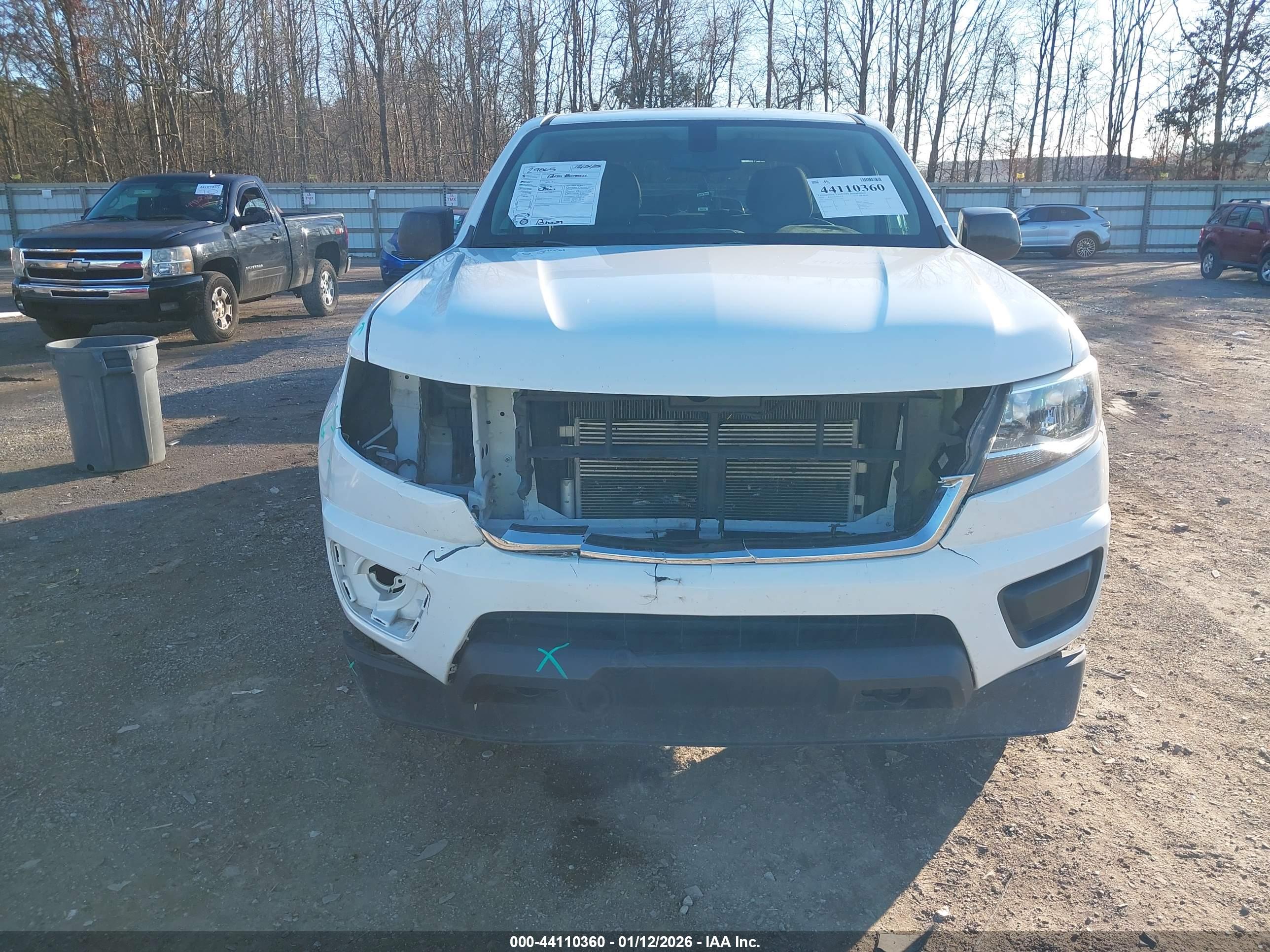 CHEVROLET COLORADO image 6