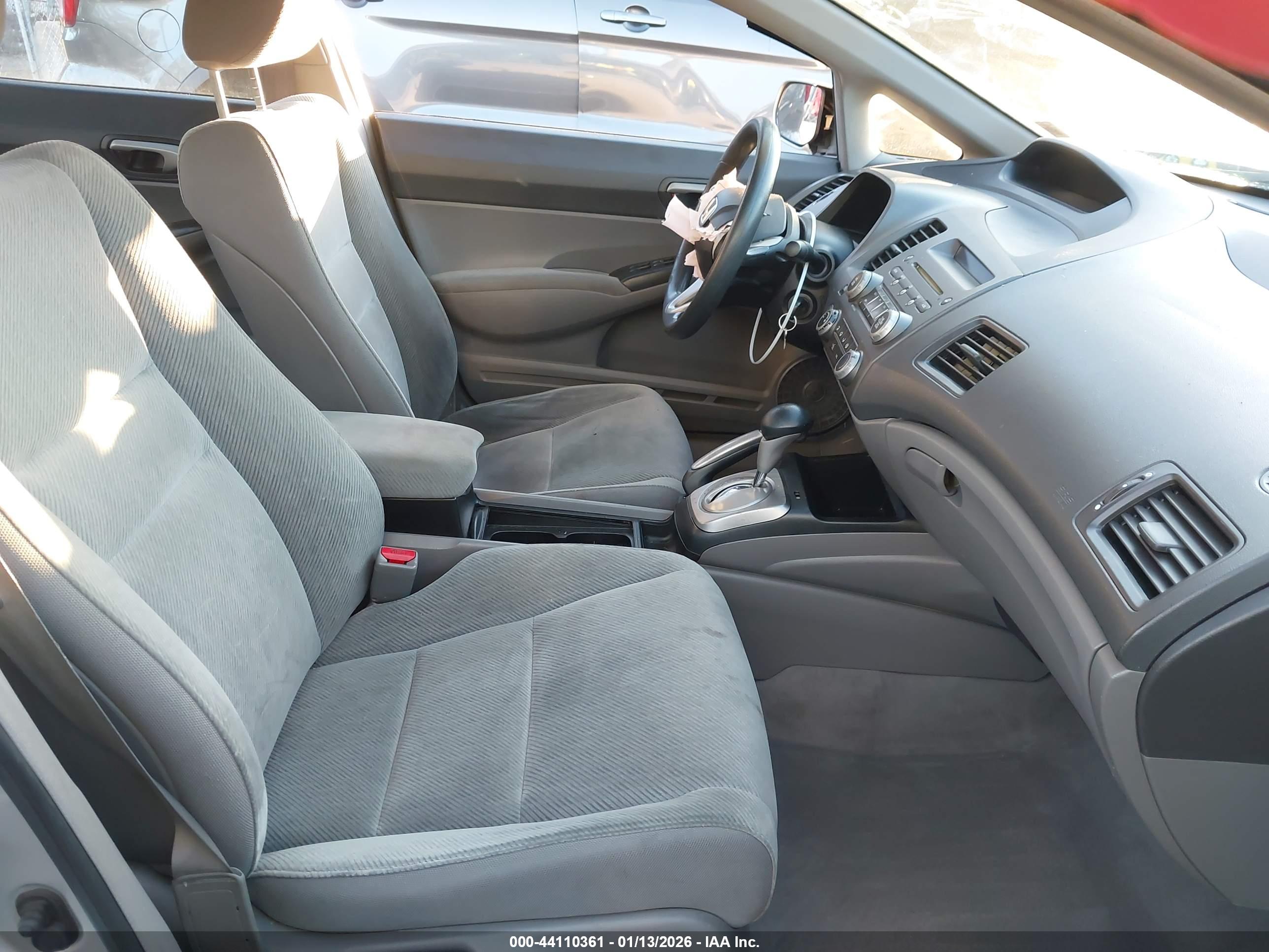 HONDA CIVIC image 5