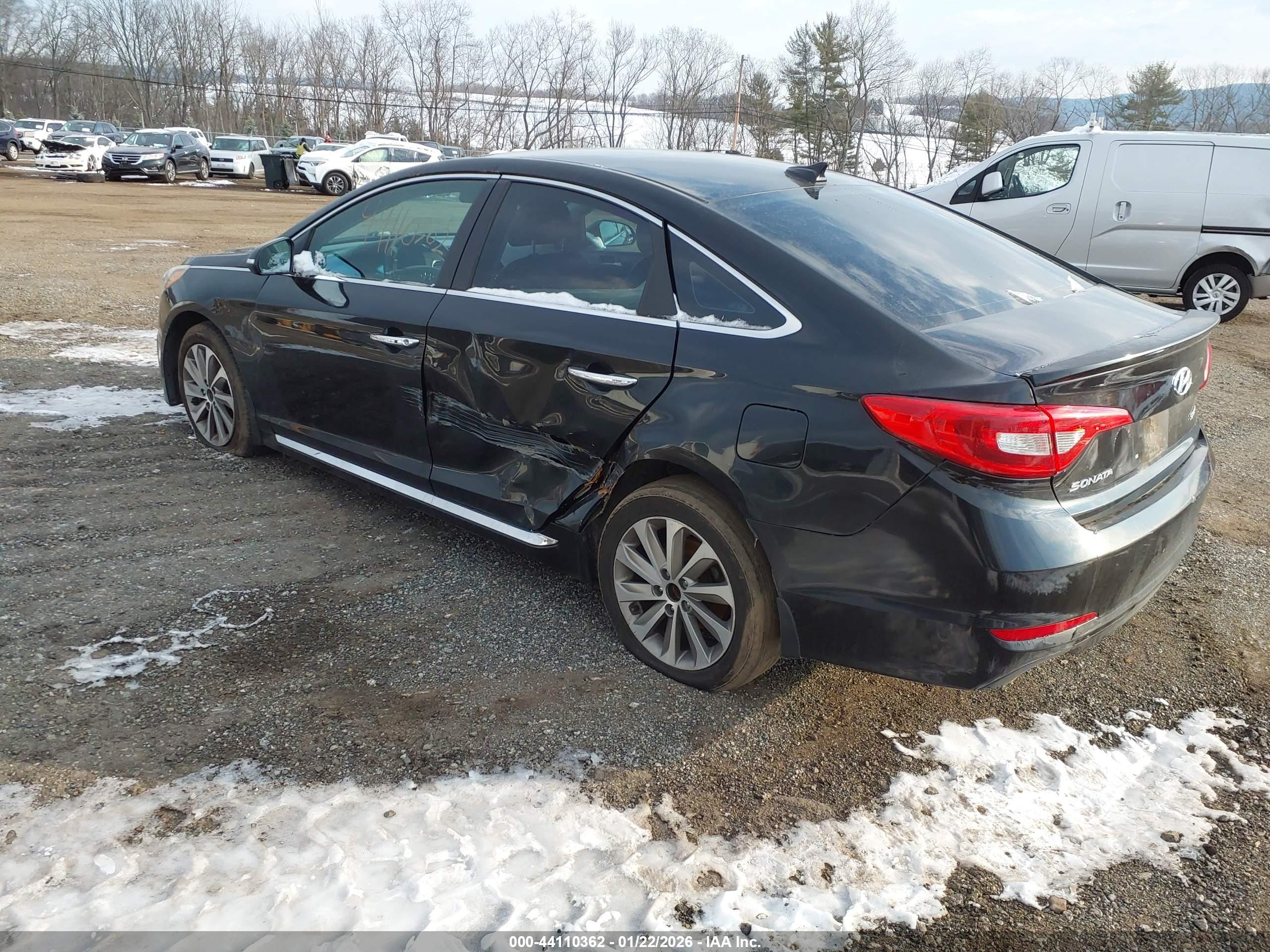 HYUNDAI SONATA image 6