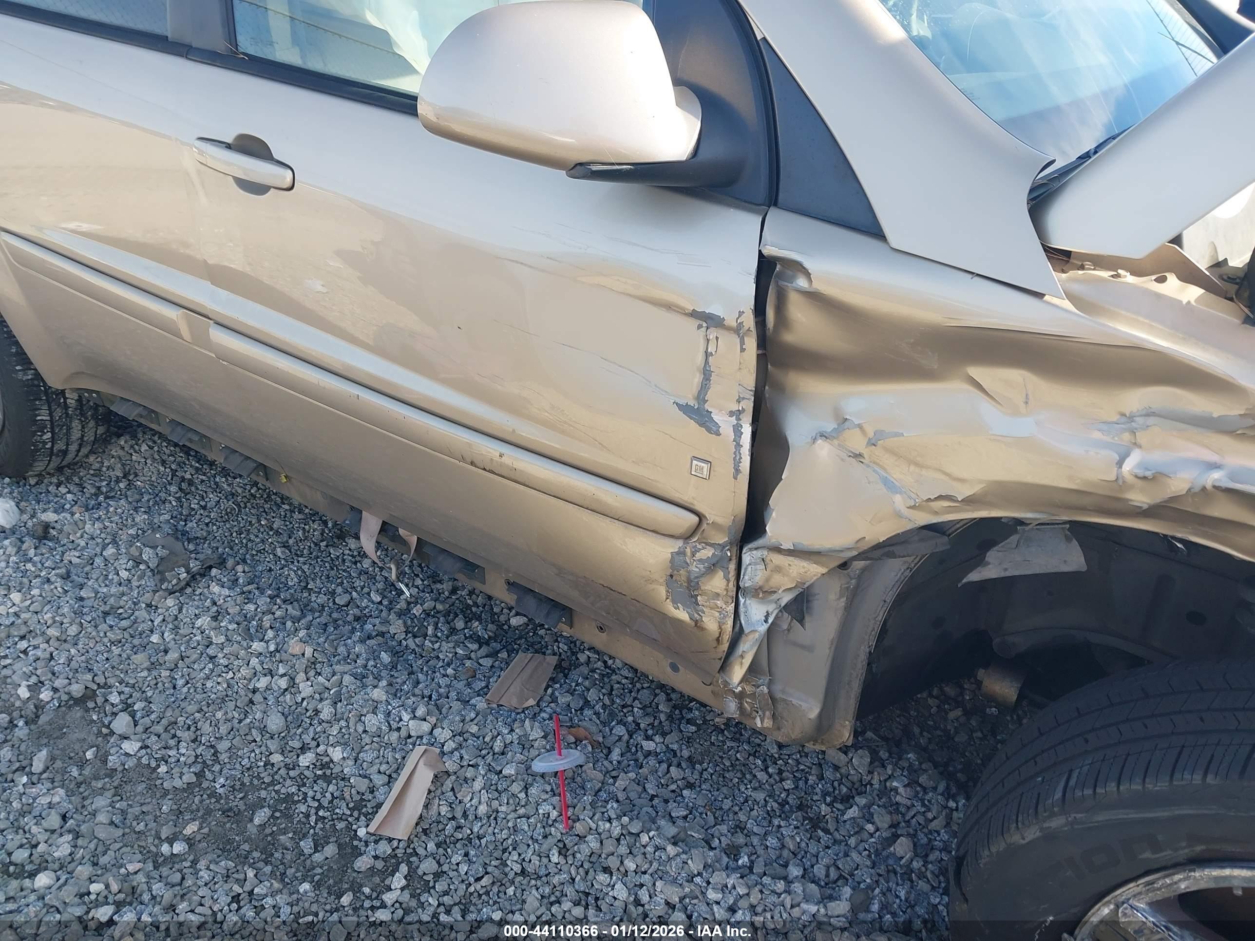 CHEVROLET EQUINOX image 6