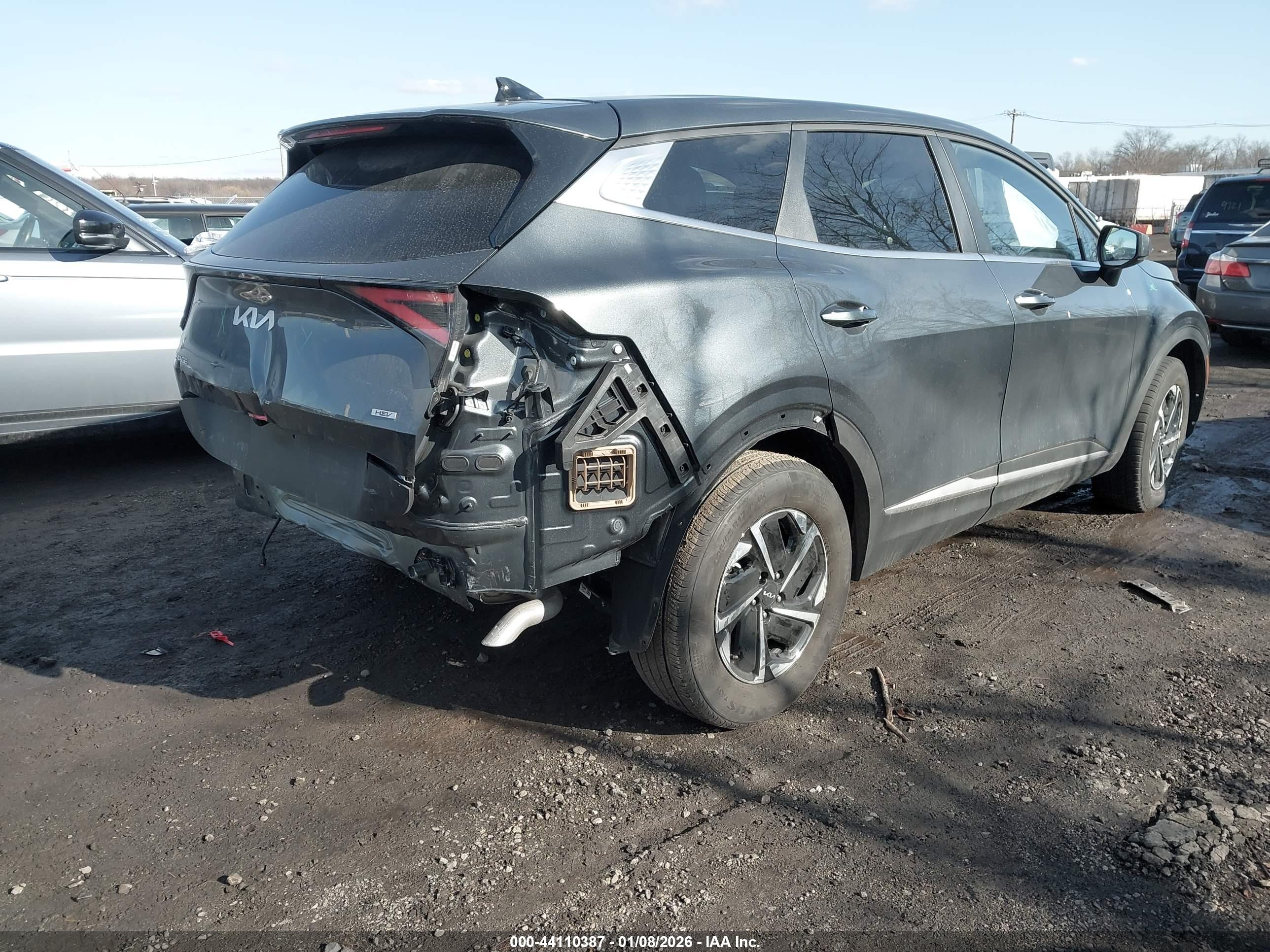 KIA SPORTAGE image 4