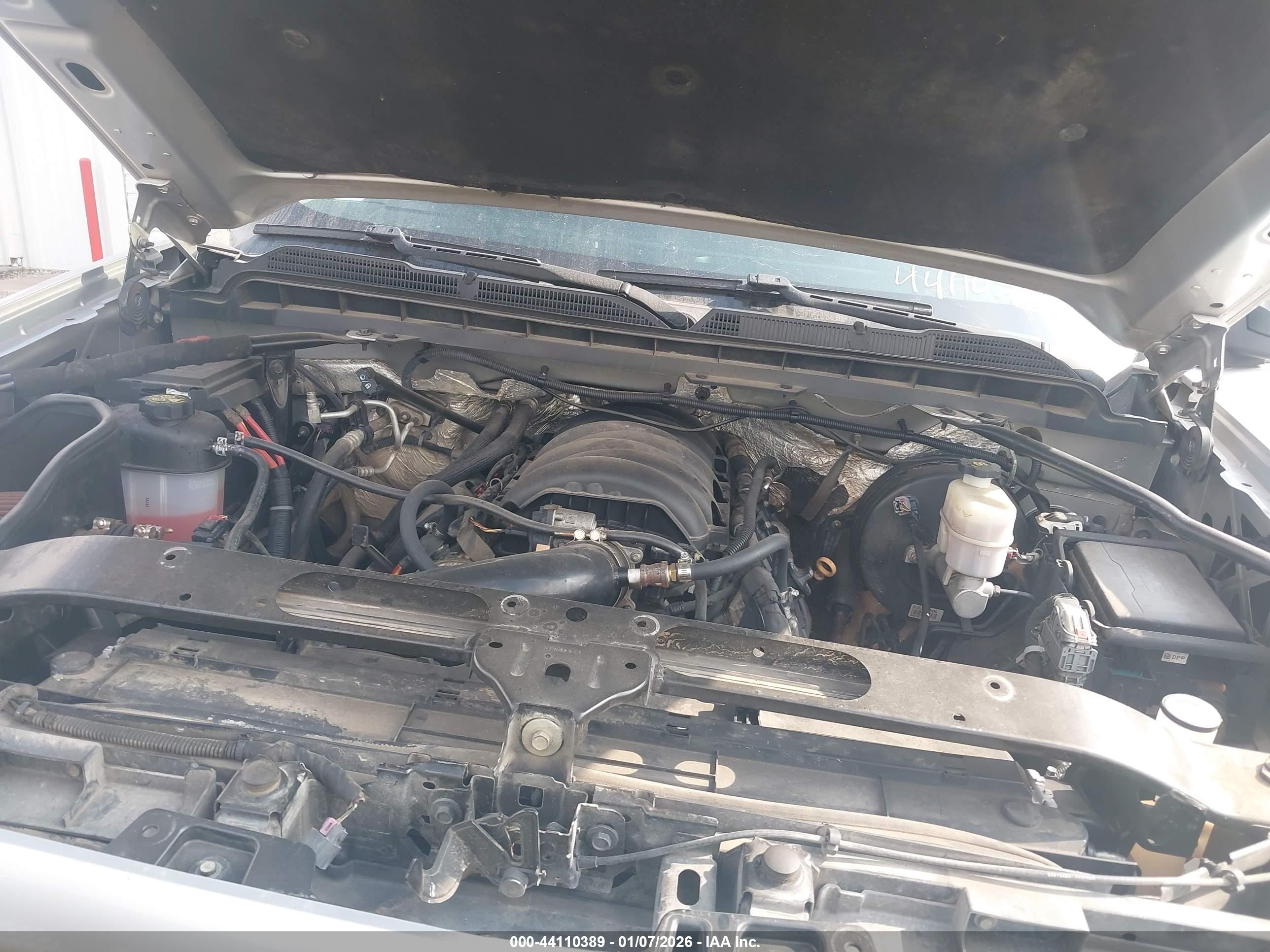 CHEVROLET SILVERADO image 10