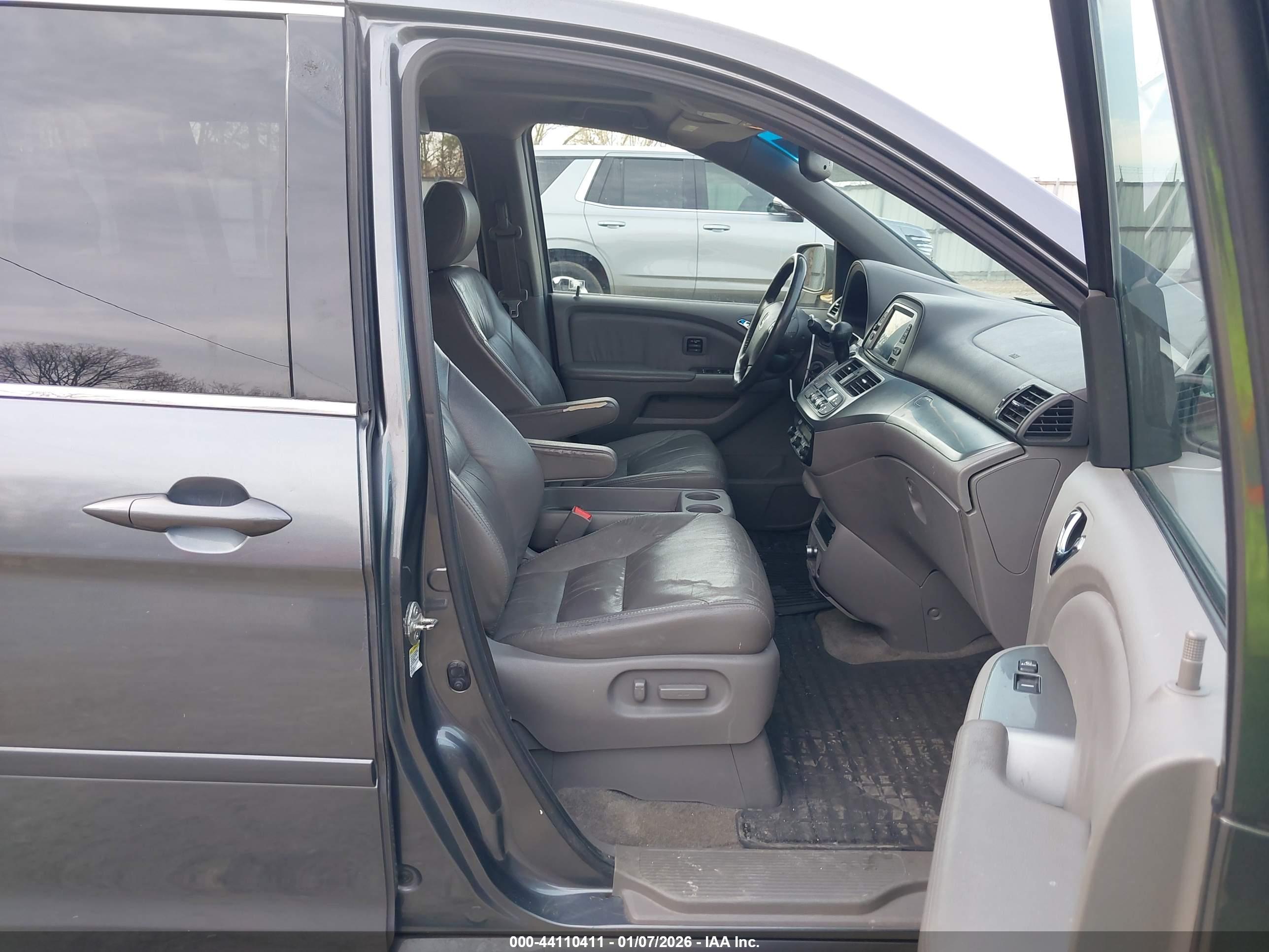 HONDA ODYSSEY image 5