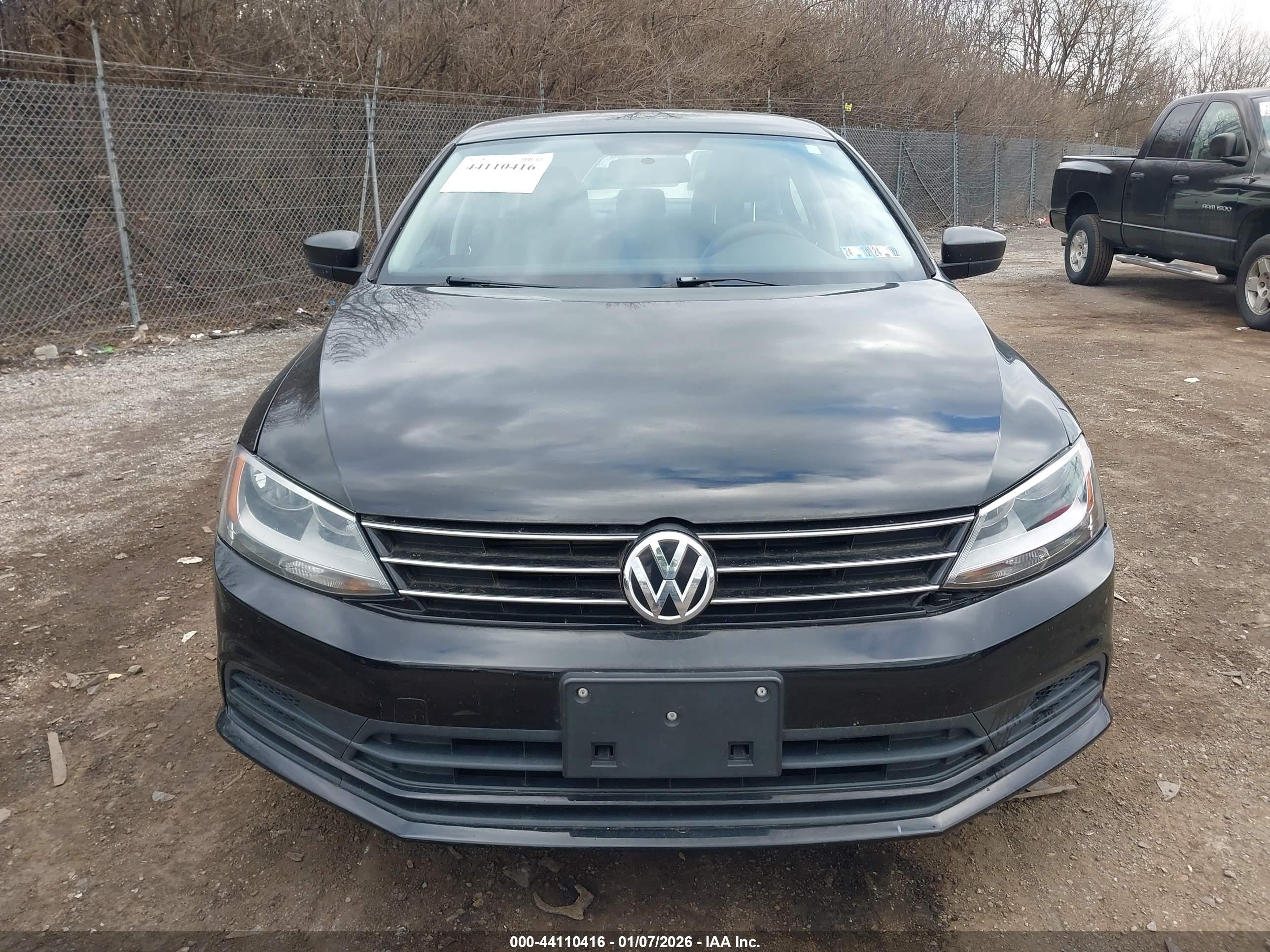 VOLKSWAGEN JETTA image 6