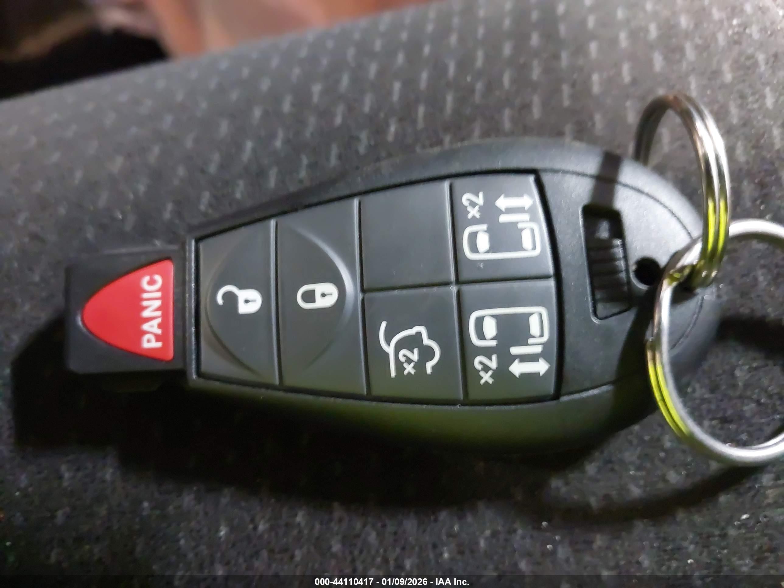 DODGE GRAND image 11