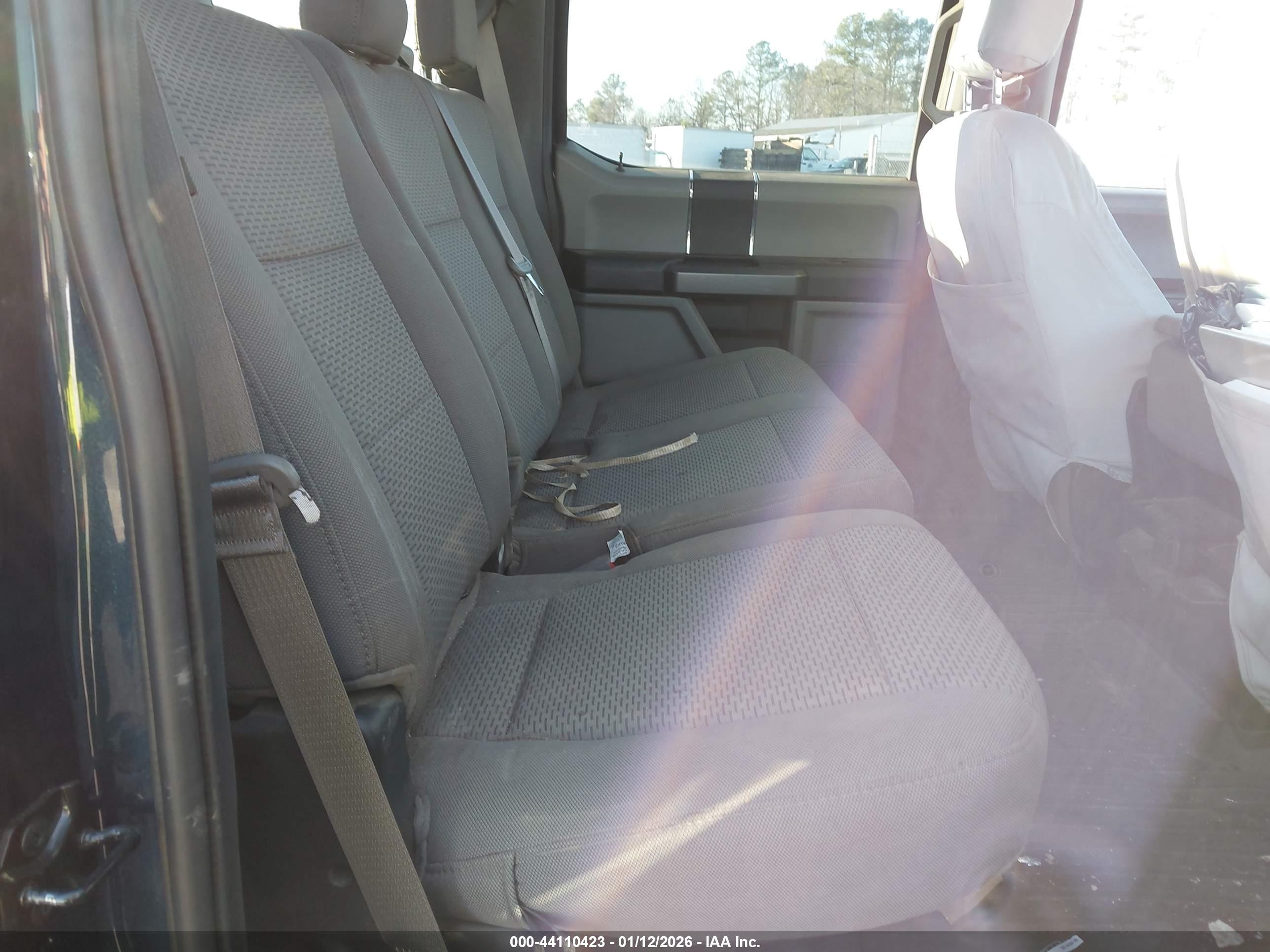 FORD F-150 image 8