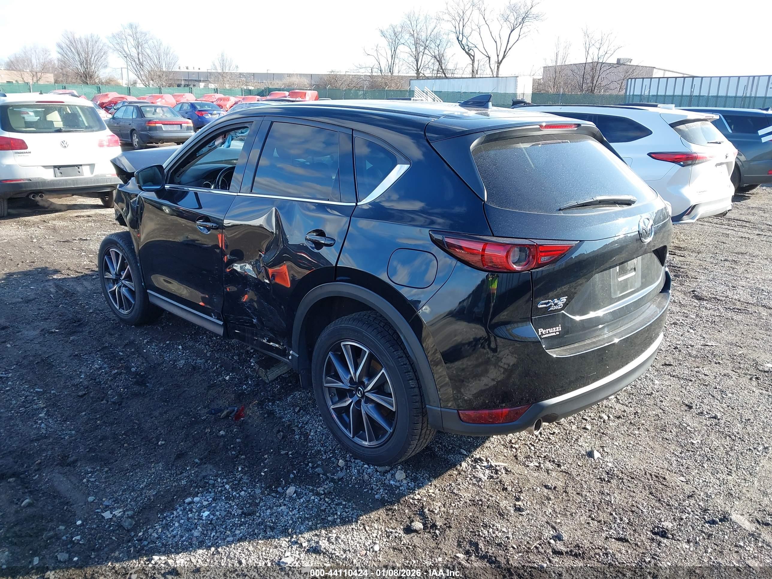 MAZDA CX-5 image 3