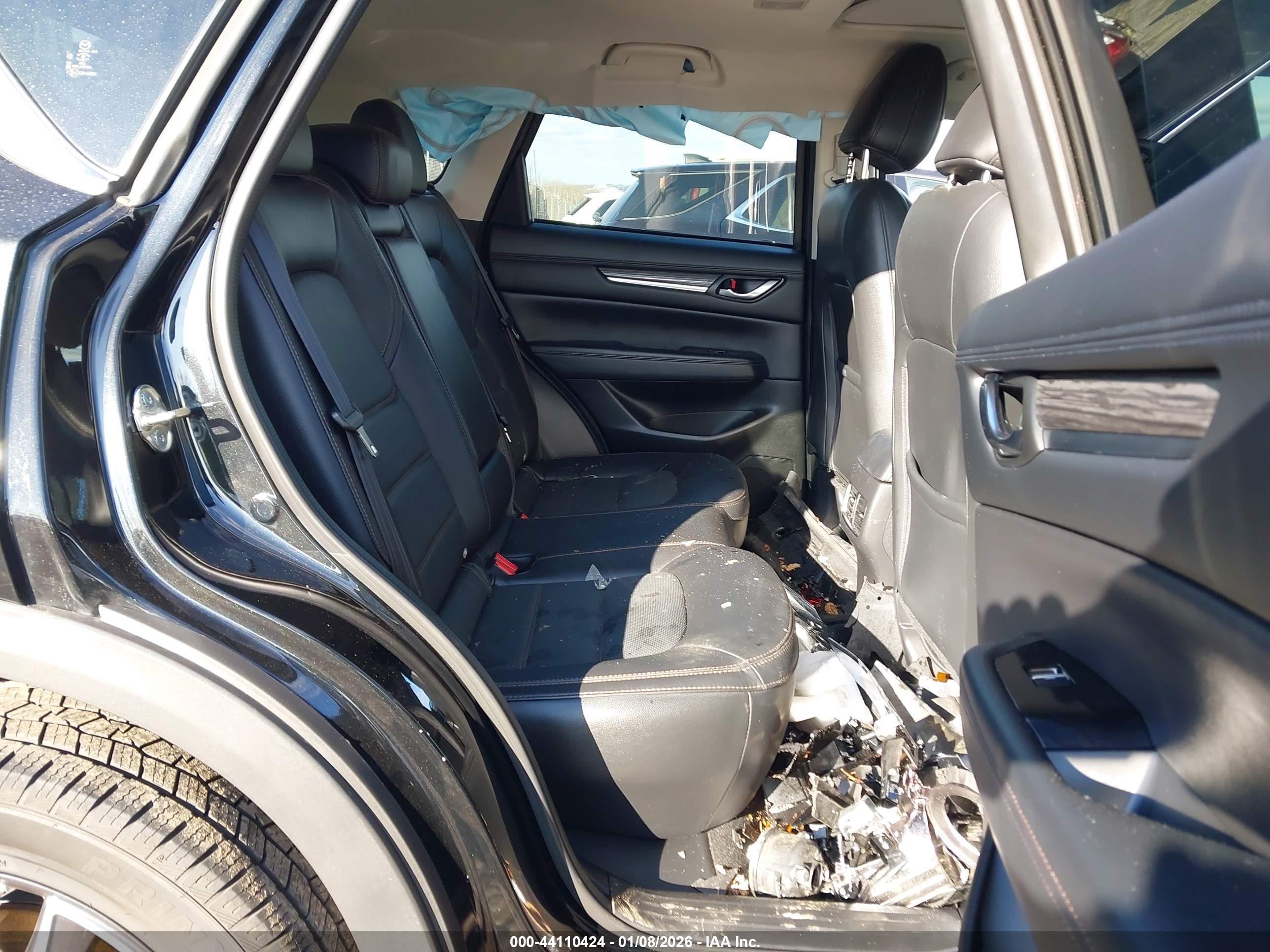 MAZDA CX-5 image 8