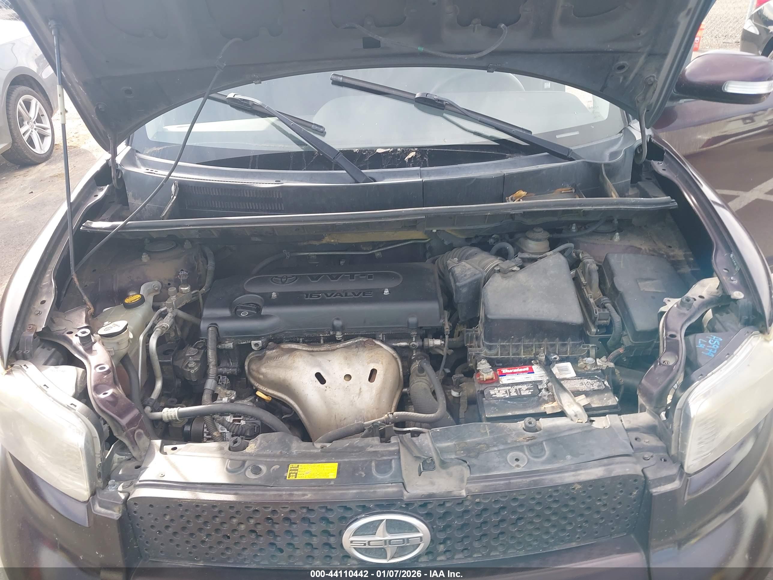 SCION XB image 10