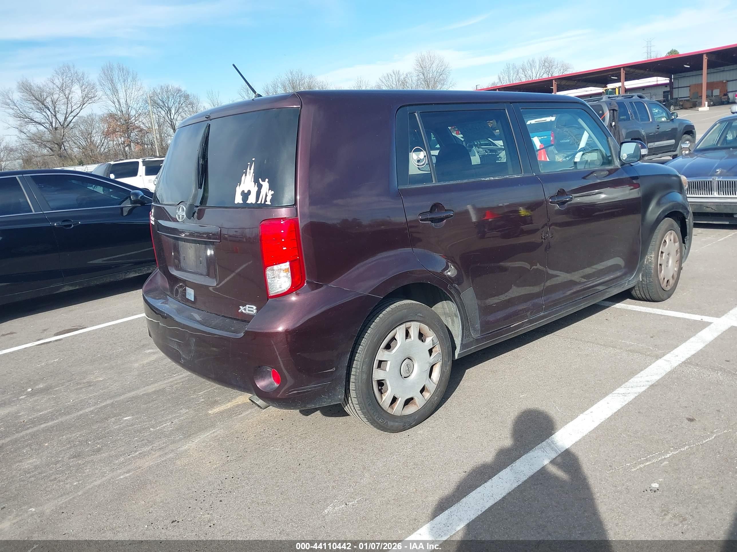 SCION XB image 4
