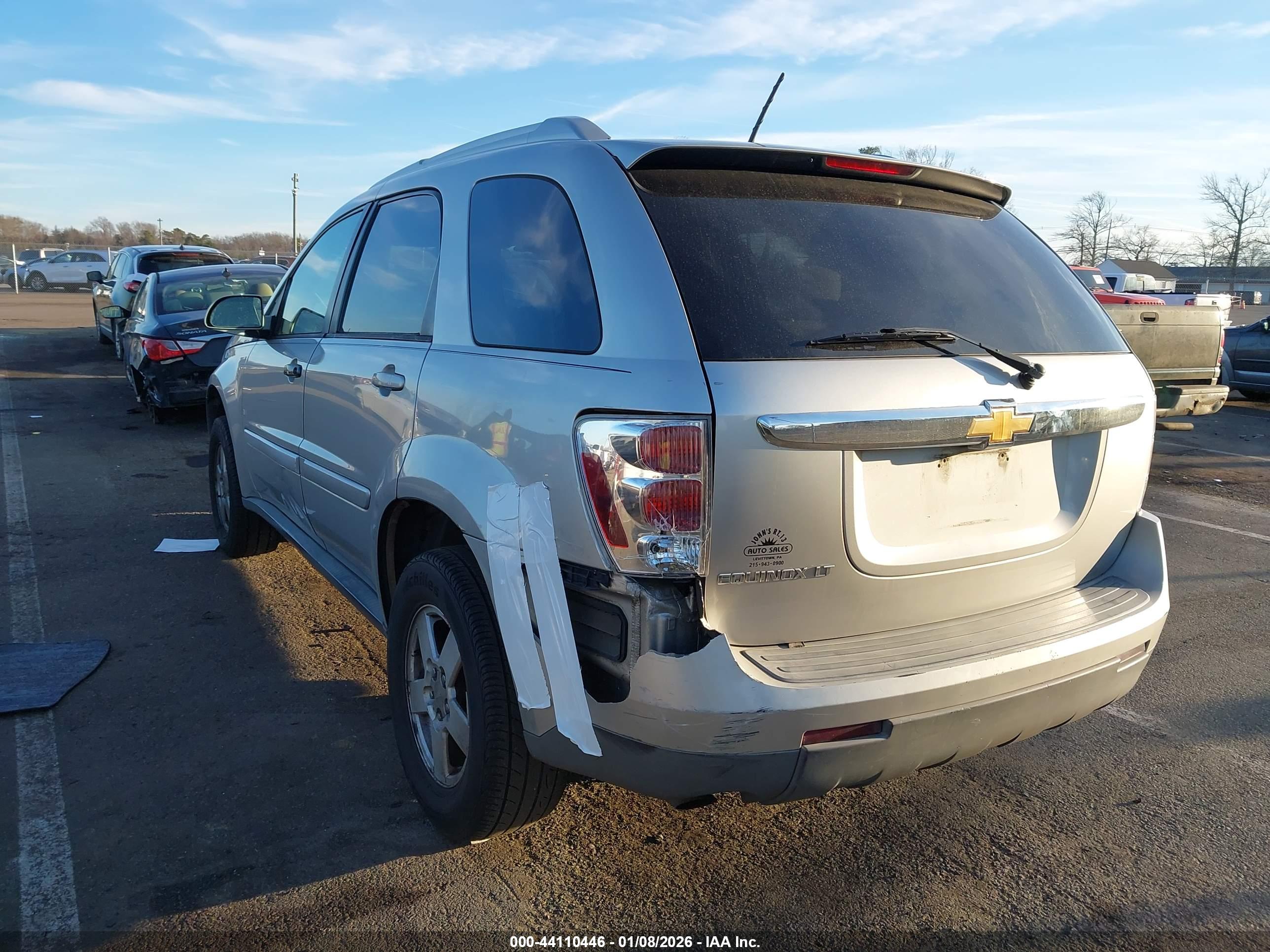CHEVROLET EQUINOX image 3